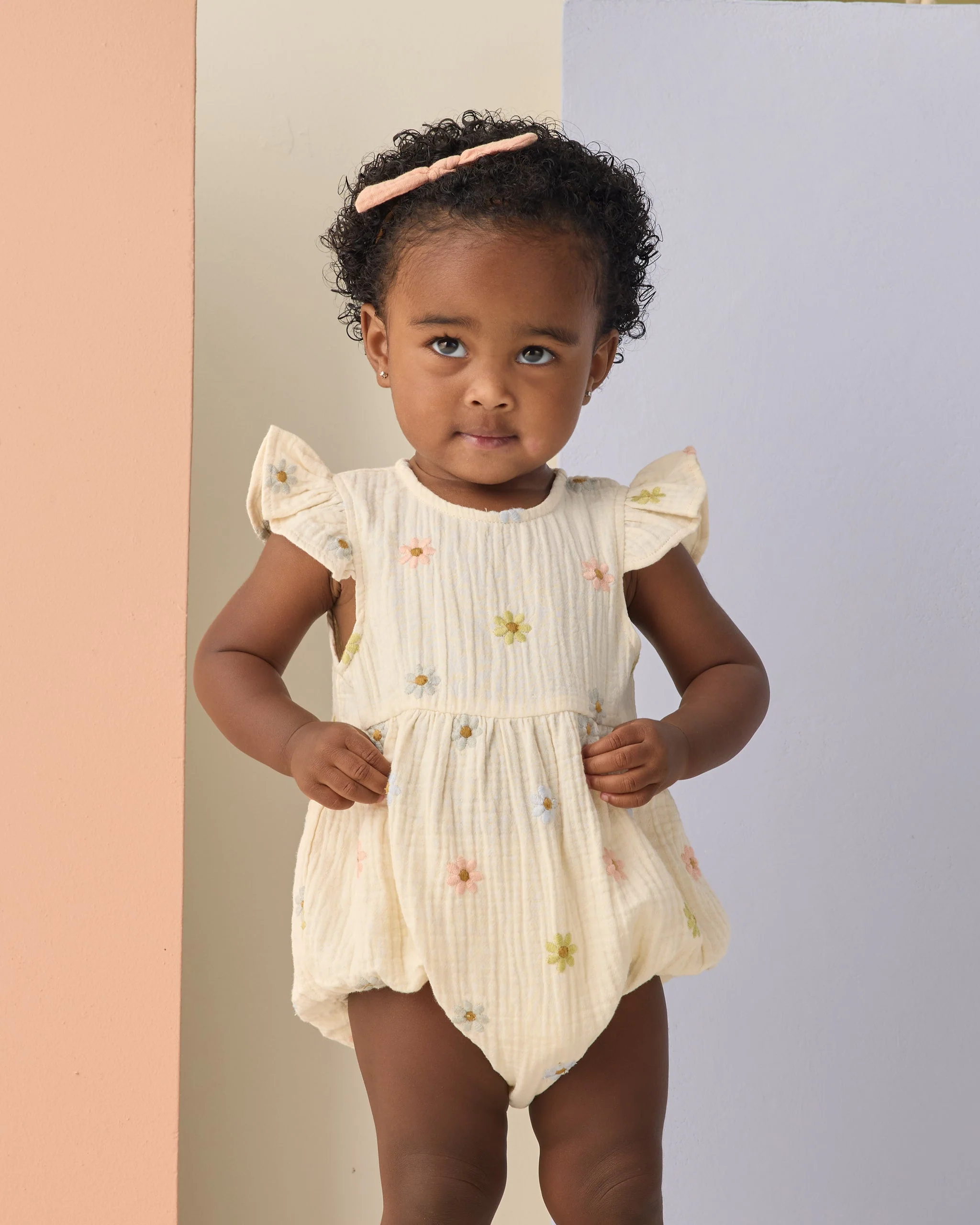 Amelia Romper Embroidered Daisies - Image 4