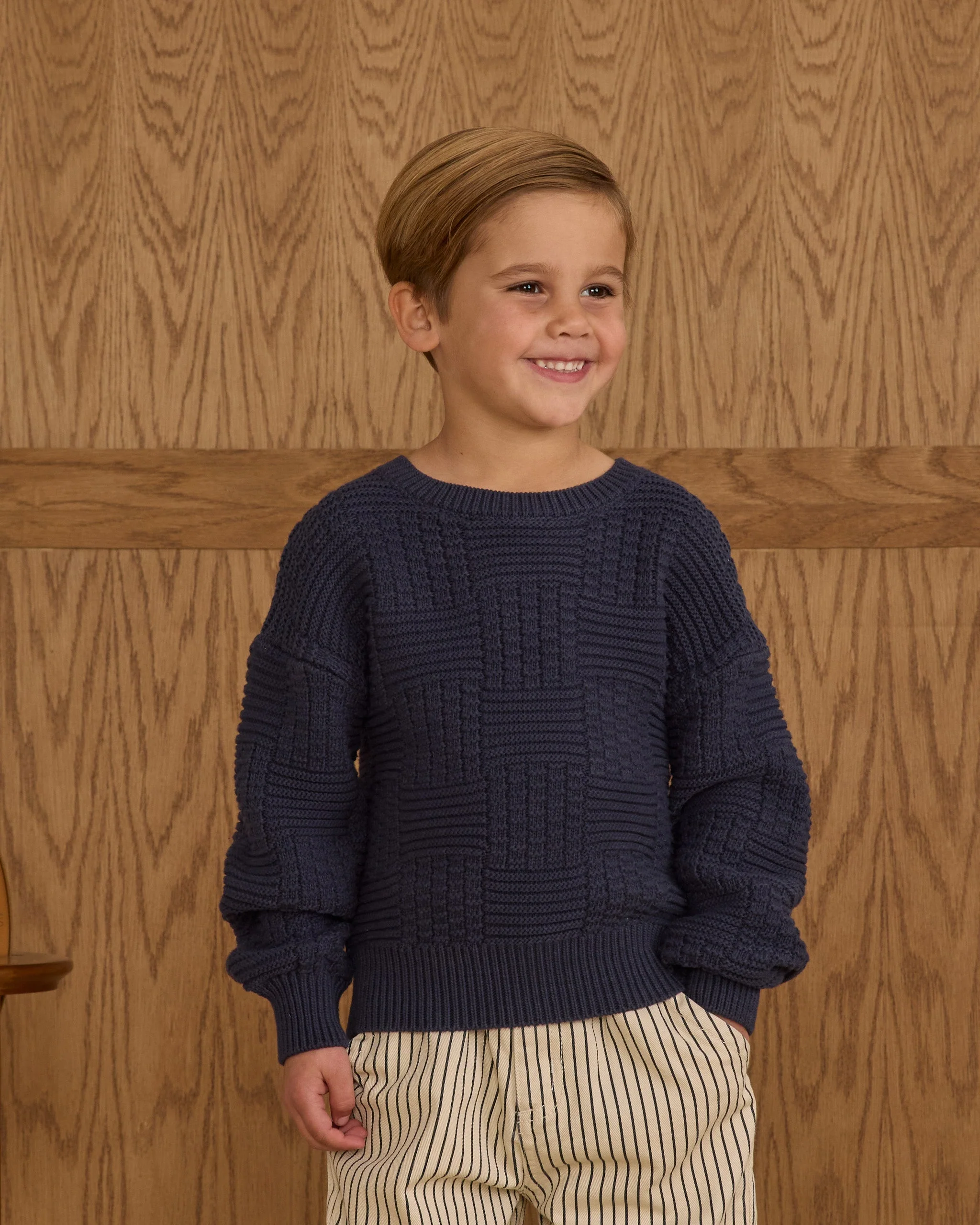 Aspen Sweater || Navy - Image 4