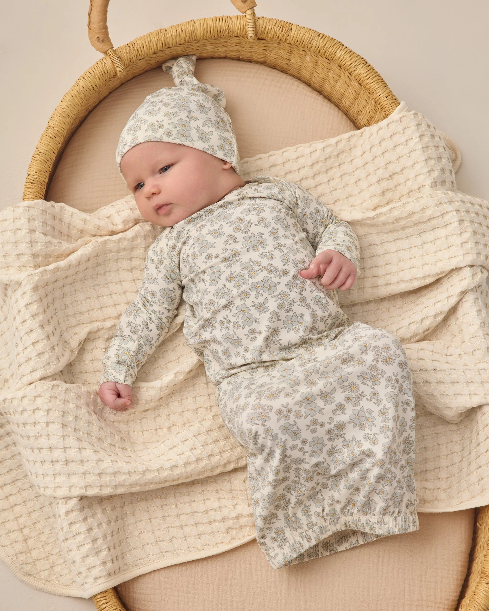 Bamboo Baby Gown + Hat Set Blue Floral - Image 2