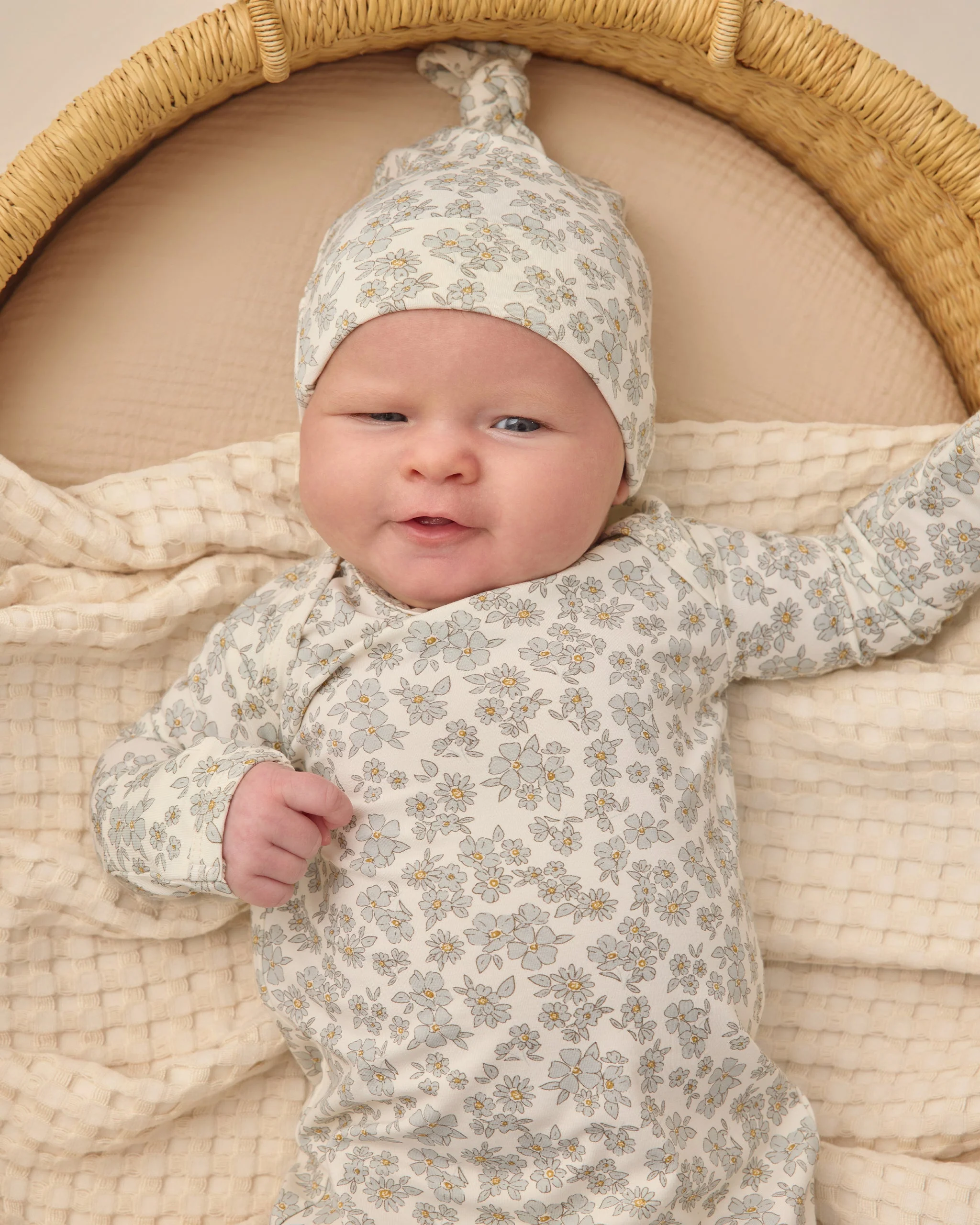 Bamboo Baby Gown + Hat Set Blue Floral - Image 3