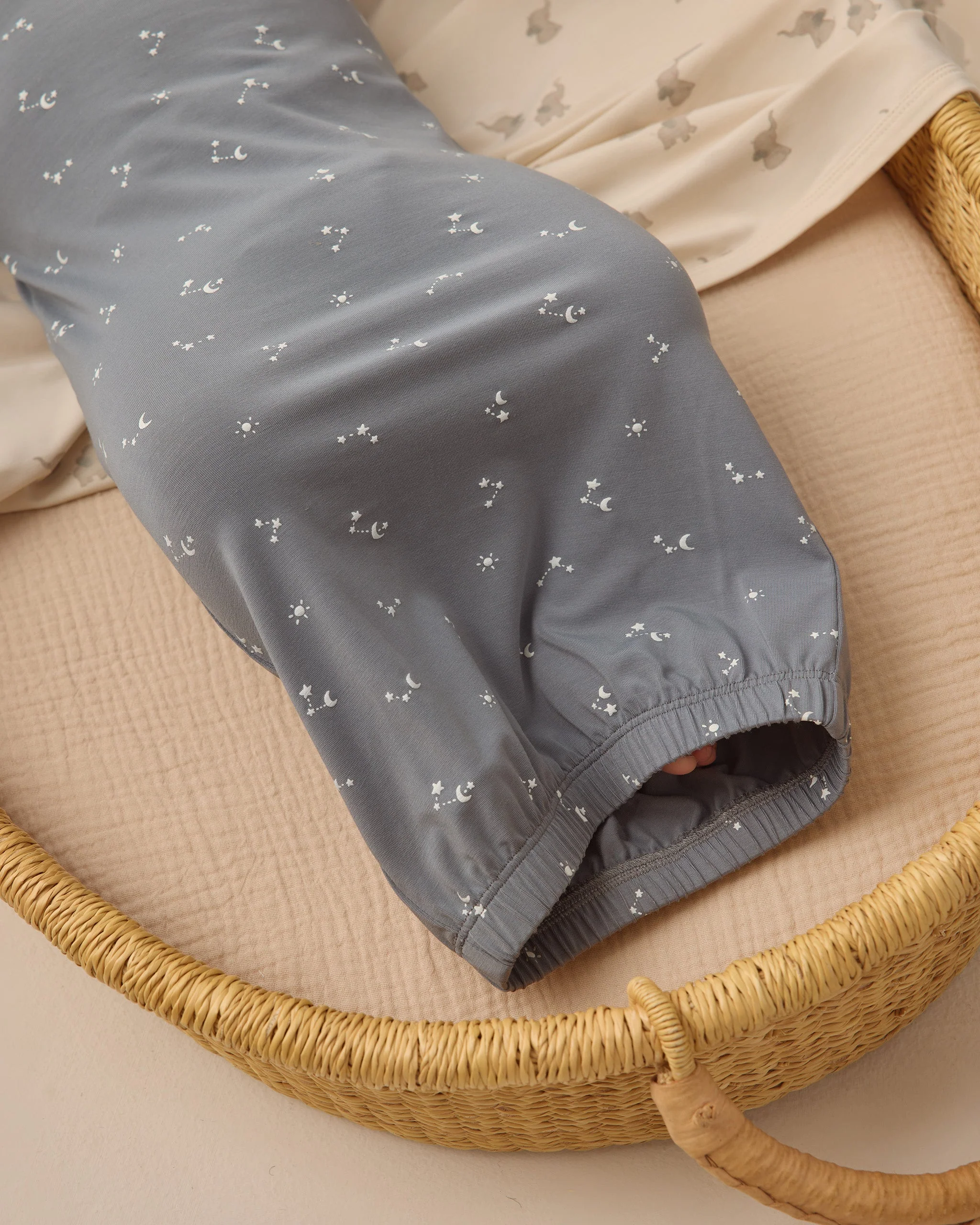 Bamboo Baby Gown + Hat Set Starlight - Image 3