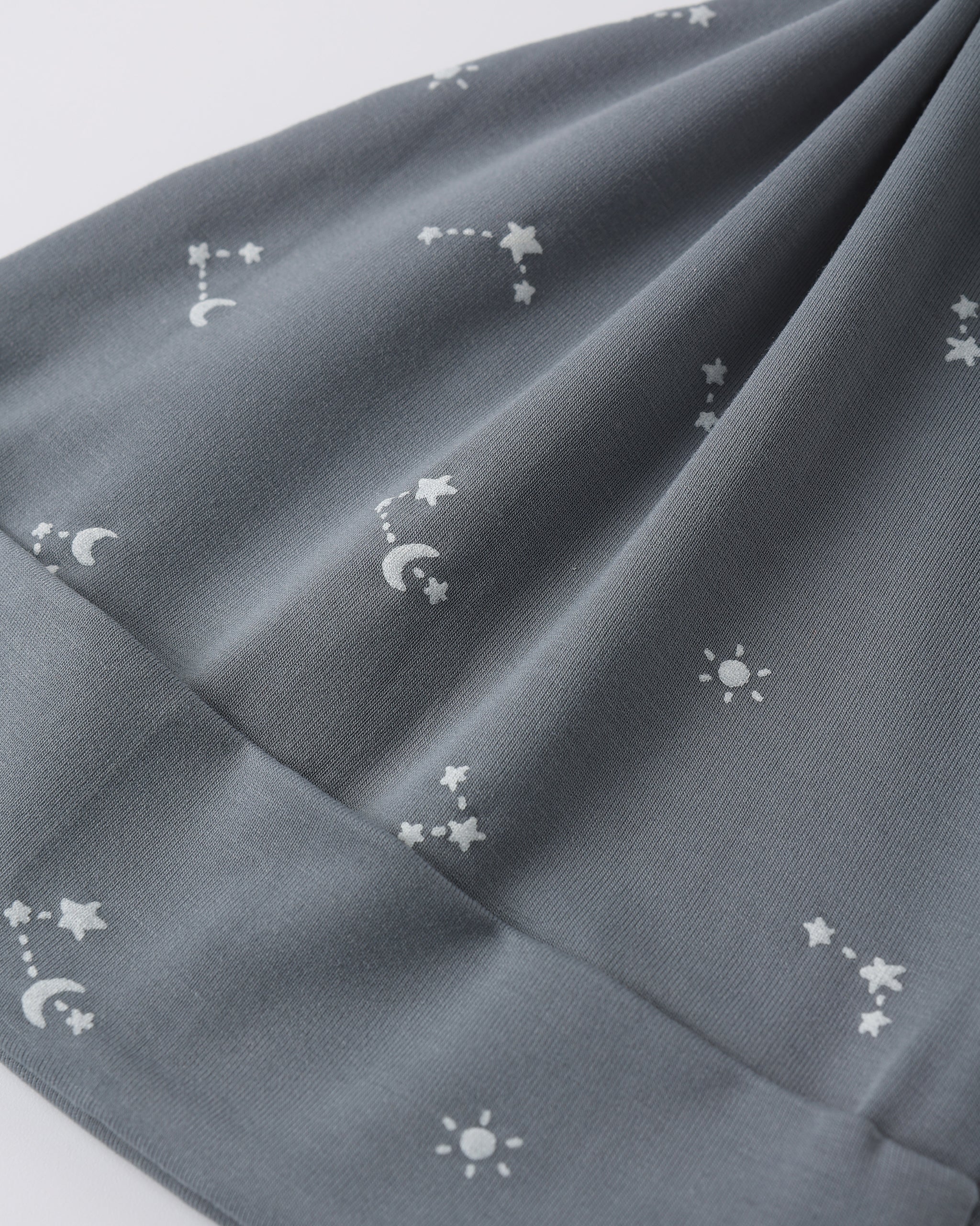 Bamboo Baby Gown + Hat Set Starlight - Image 6