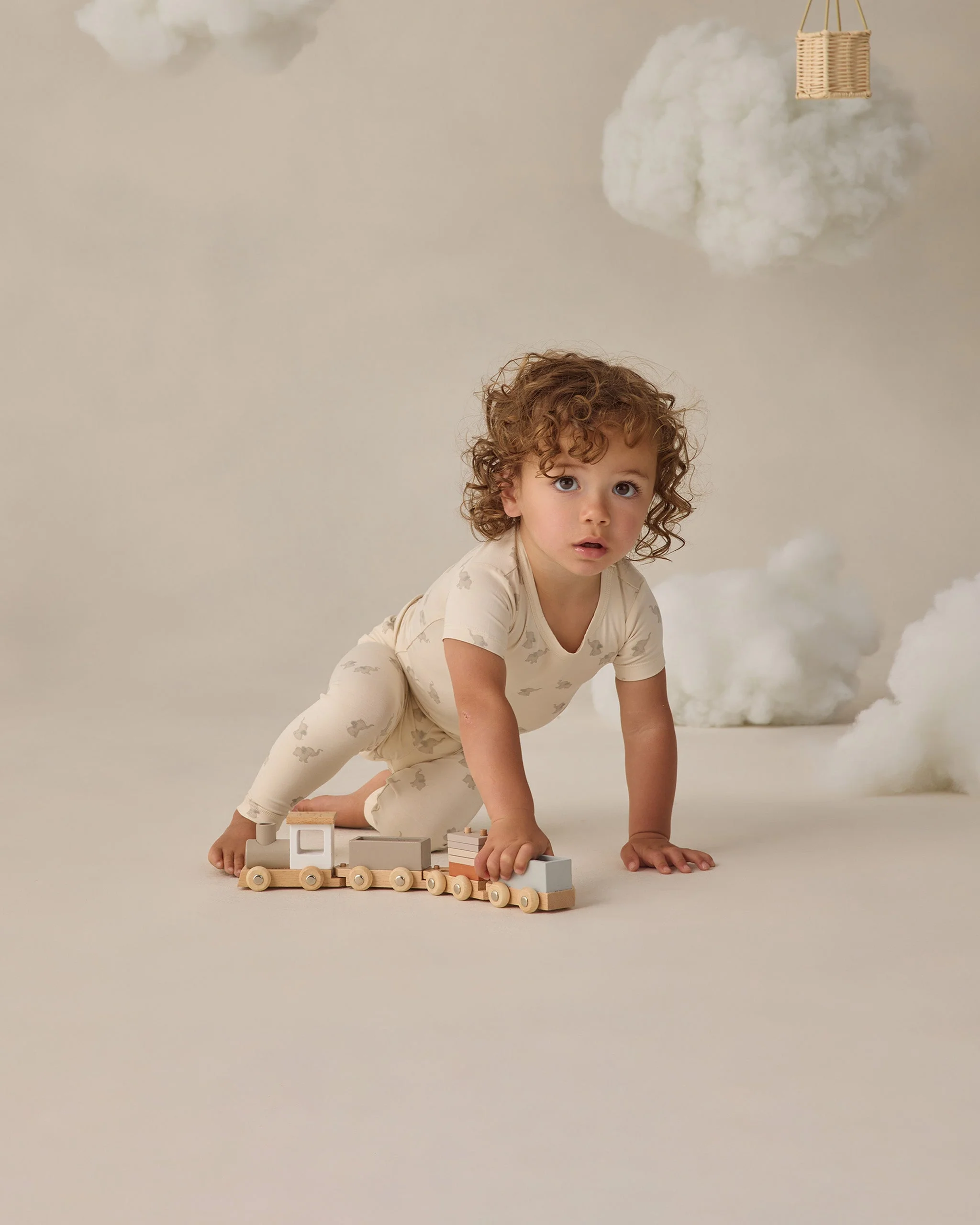 Bamboo Short Sleeve Pajama Set Elephants - Image 2
