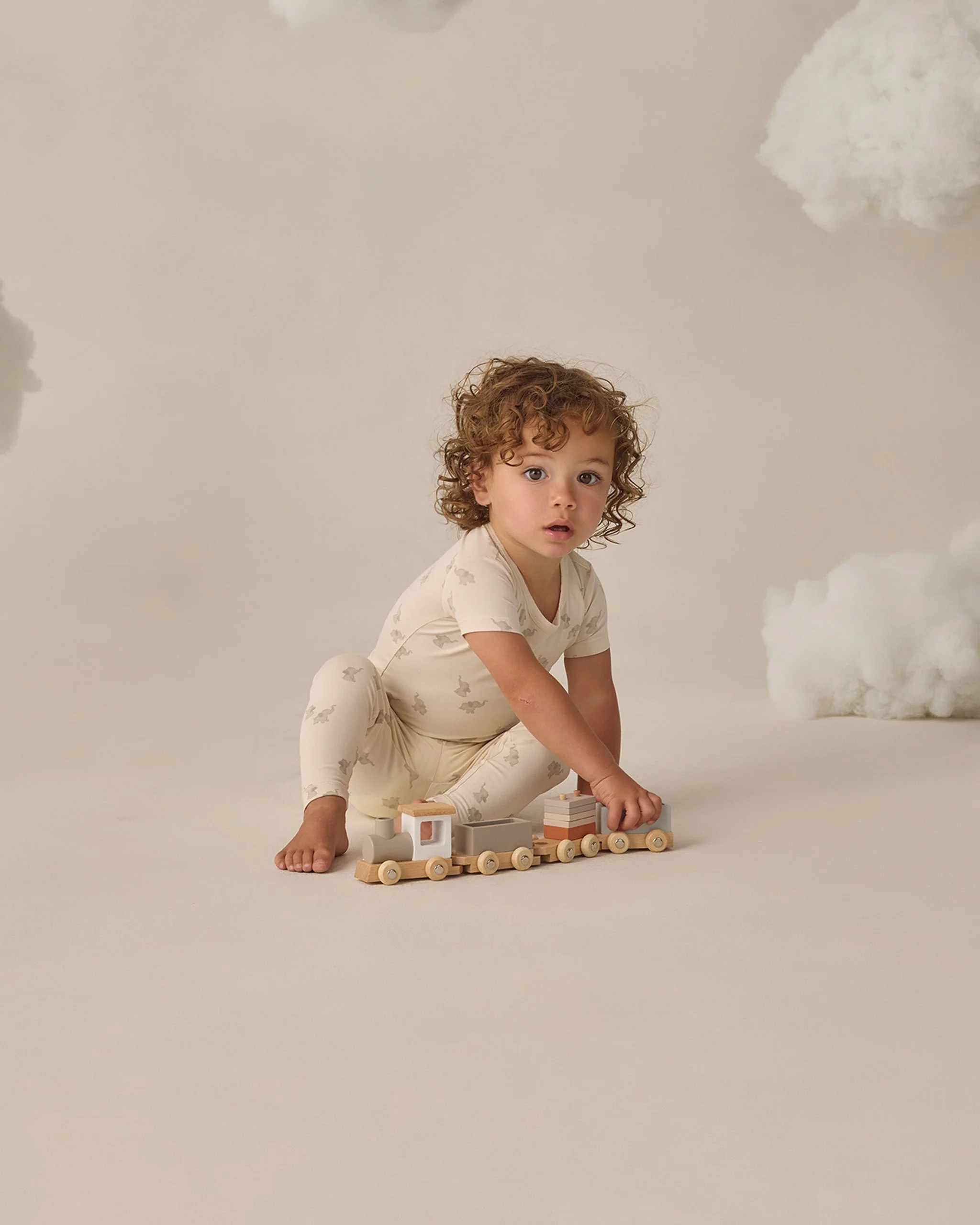 Bamboo Short Sleeve Pajama Set Elephants - Image 4