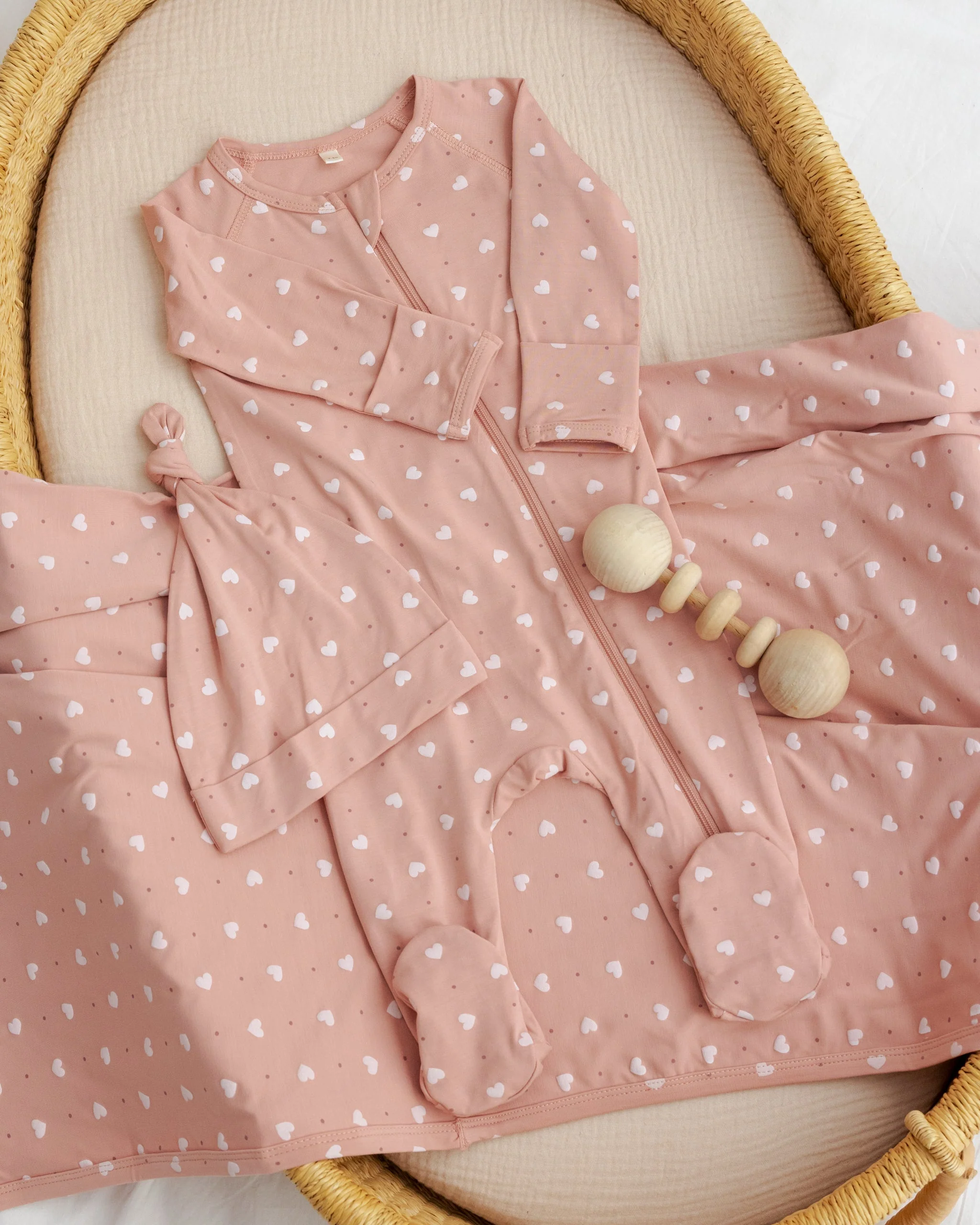 Bamboo Zip Footie Pink Hearts - Image 4