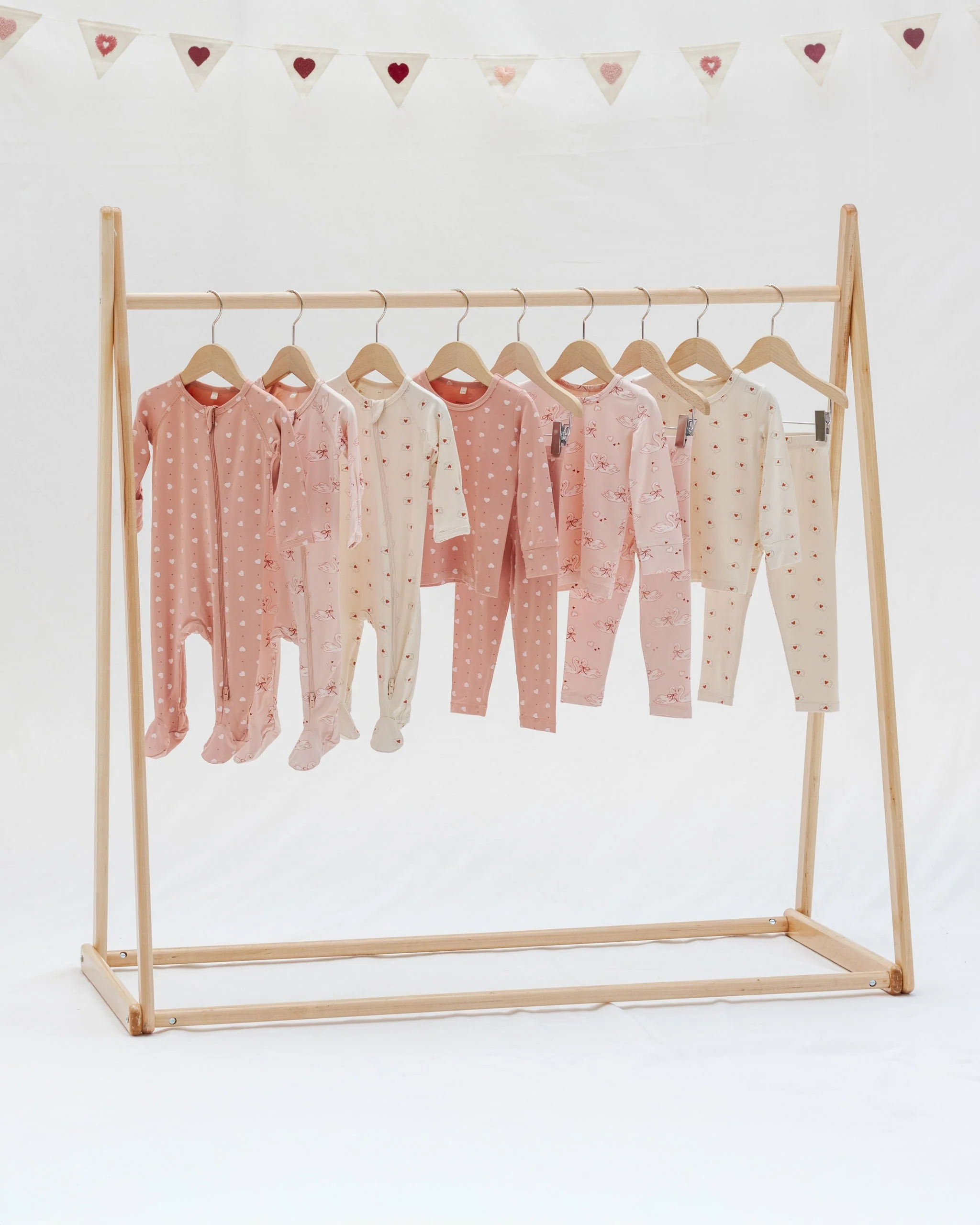 Bamboo Zip Footie Pink Hearts - Image 6