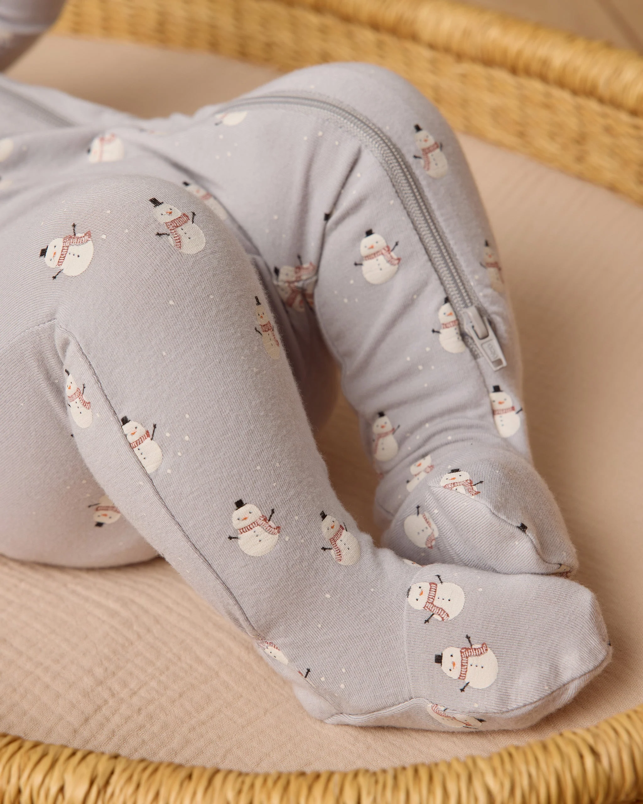 Bamboo Zip Footie || Snowmen - Image 5