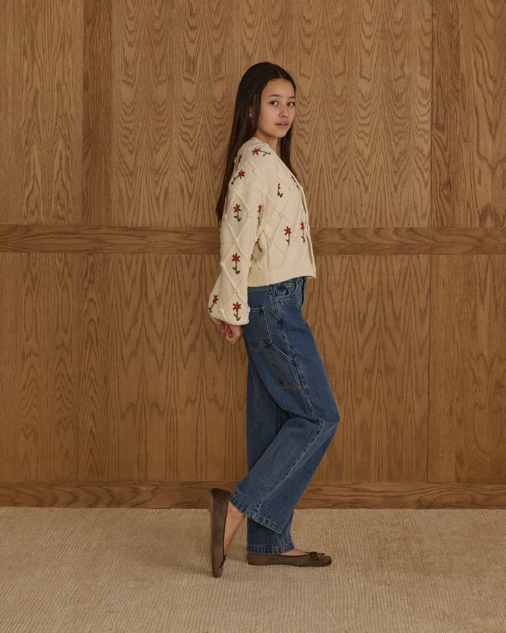 Boxy Crop Cardigan || Winter Daisy Embroidery - Teen - Image 4