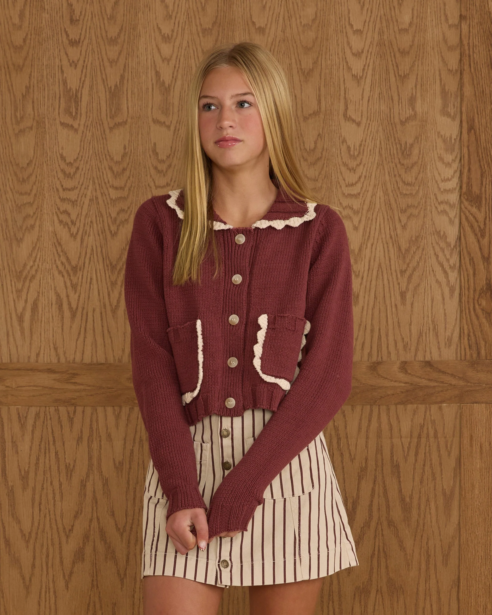 Collared Cardigan || Burgundy Teen - Image 4