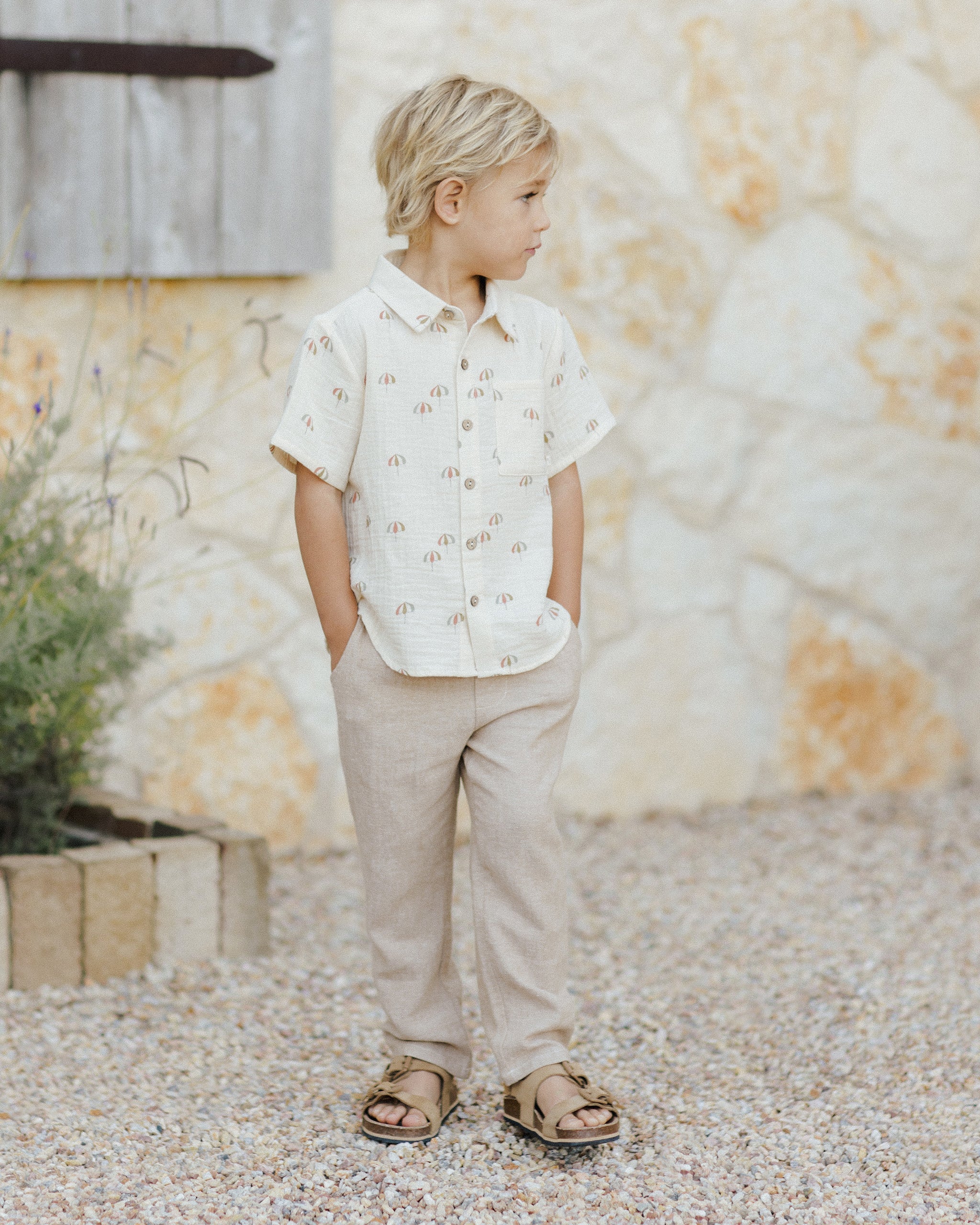 Collared Short Sleeve Shirt || Umbrellas - Image 3