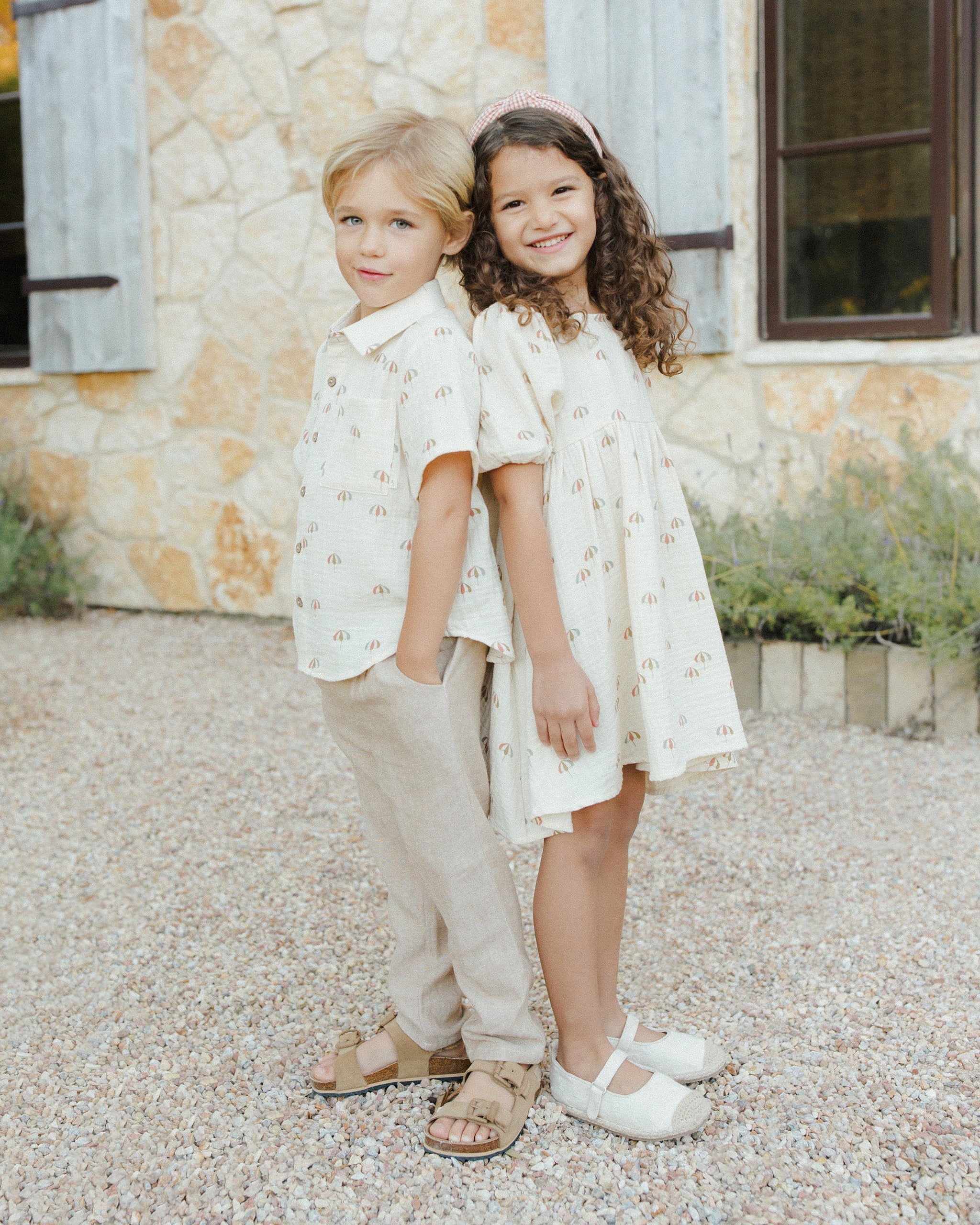 Collared Short Sleeve Shirt || Umbrellas - Image 6