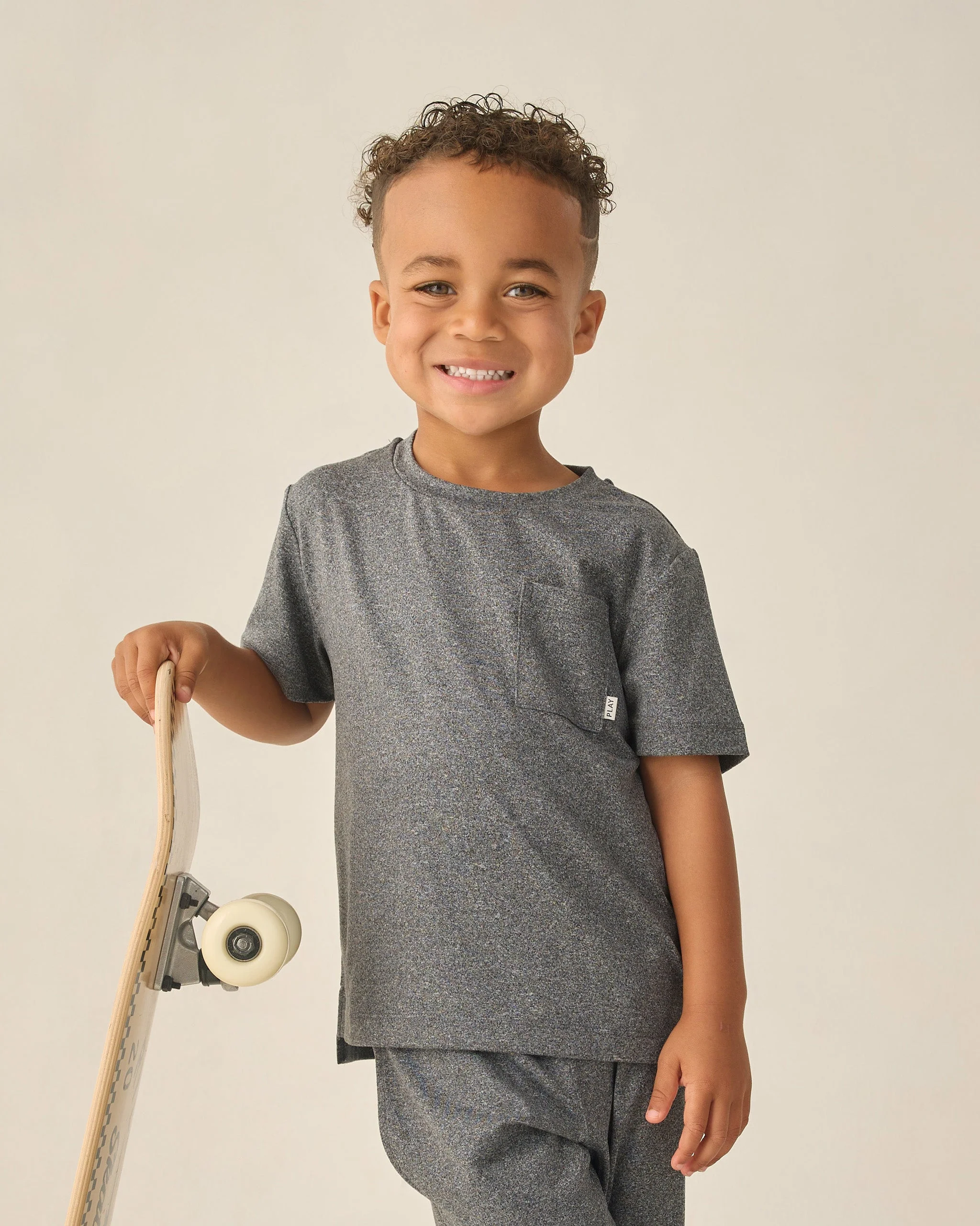 Cove Essential Pocket Tee Heathered Black - Image 5