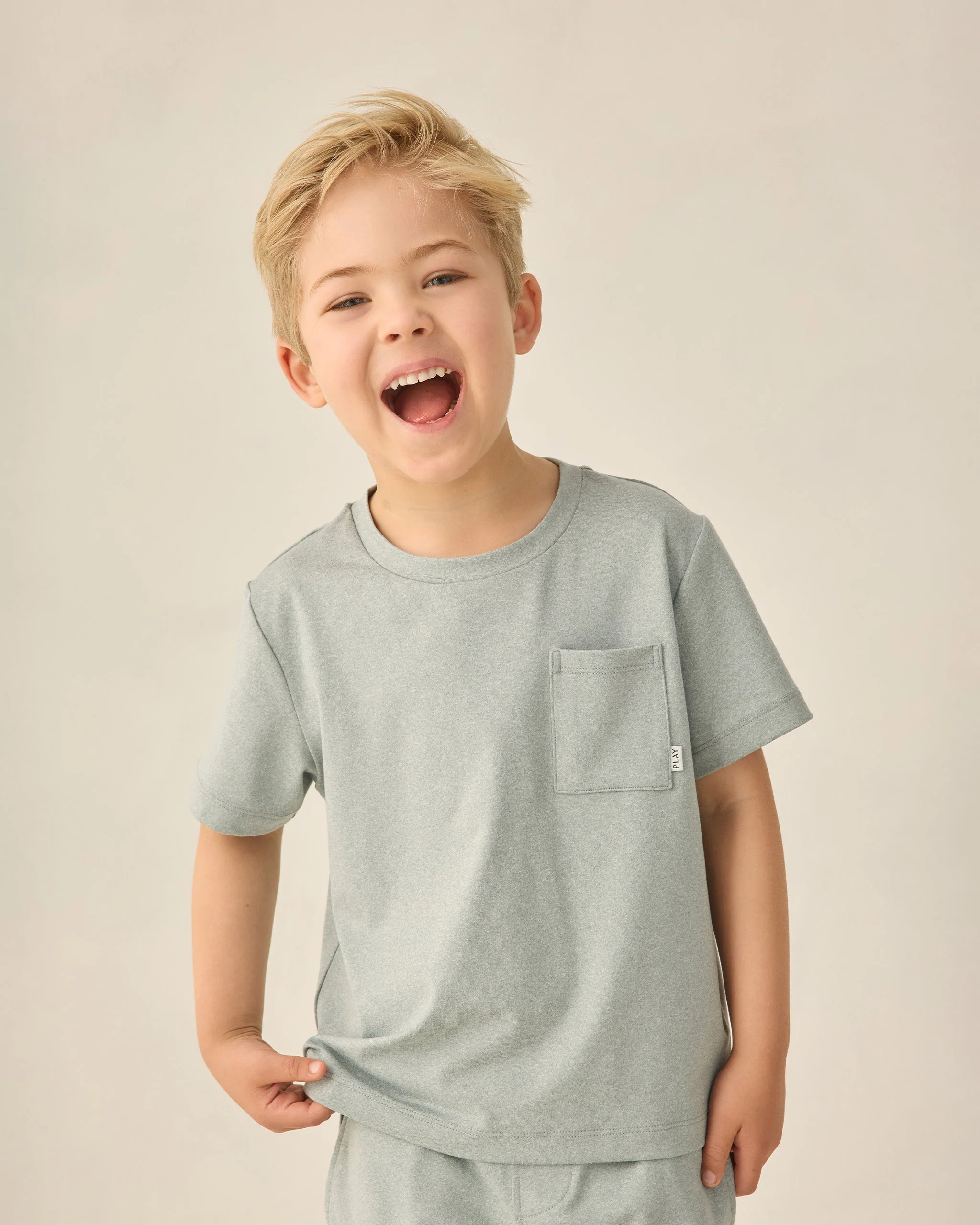 Cove Essential Pocket Tee Heathered Sea Green - Image 5