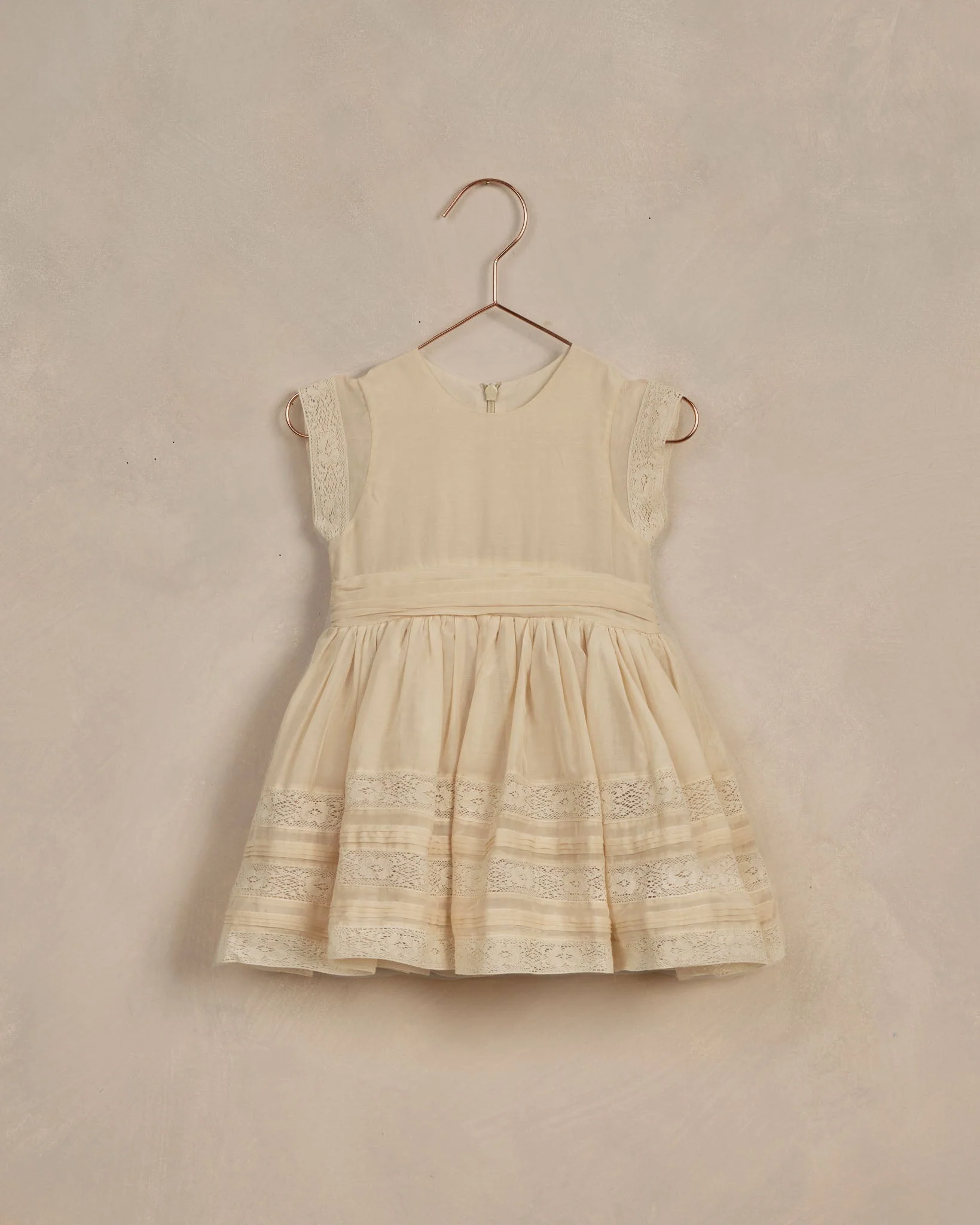 Dahlia Dress || Champagne