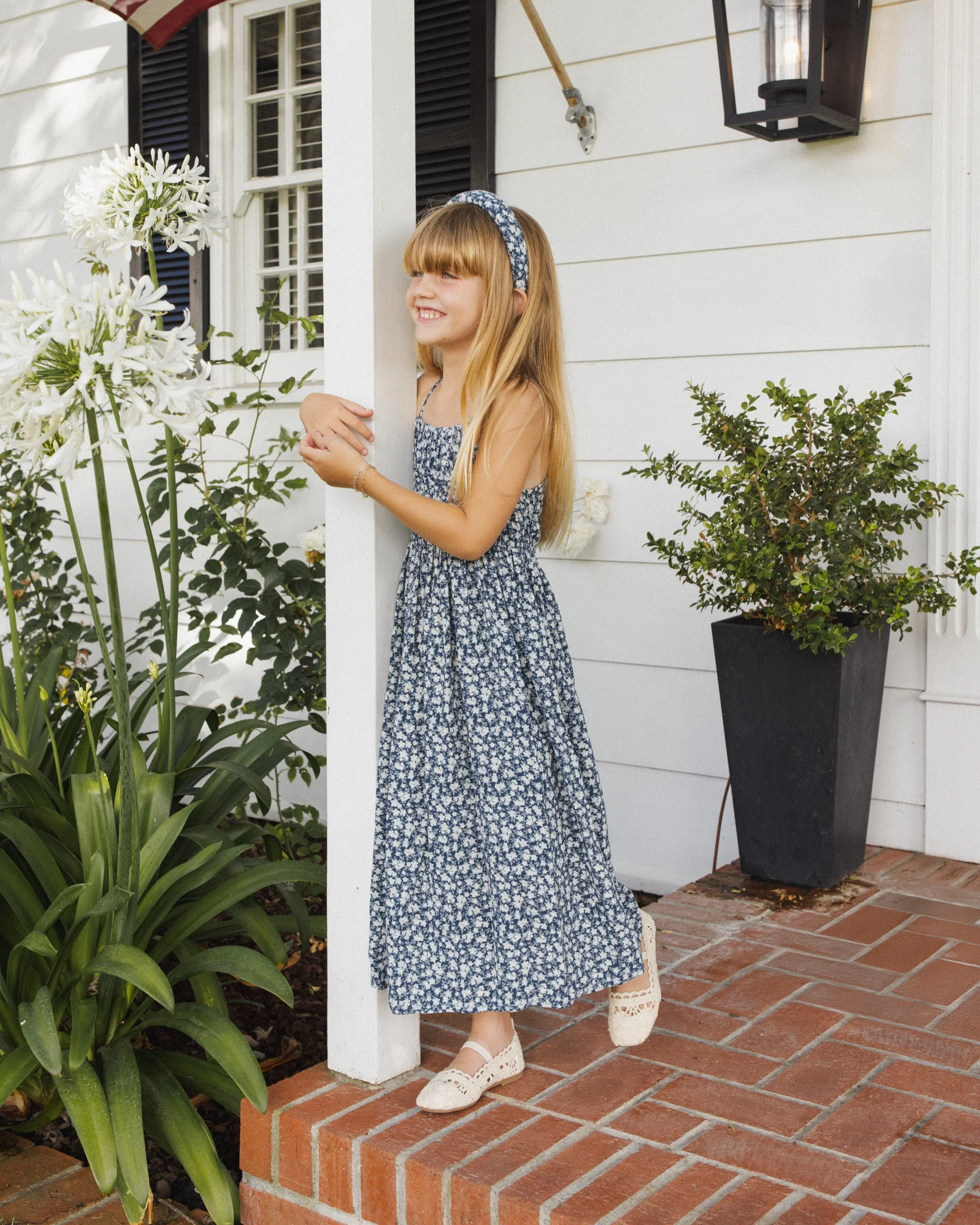 Delia Dress Navy Floral - Image 5