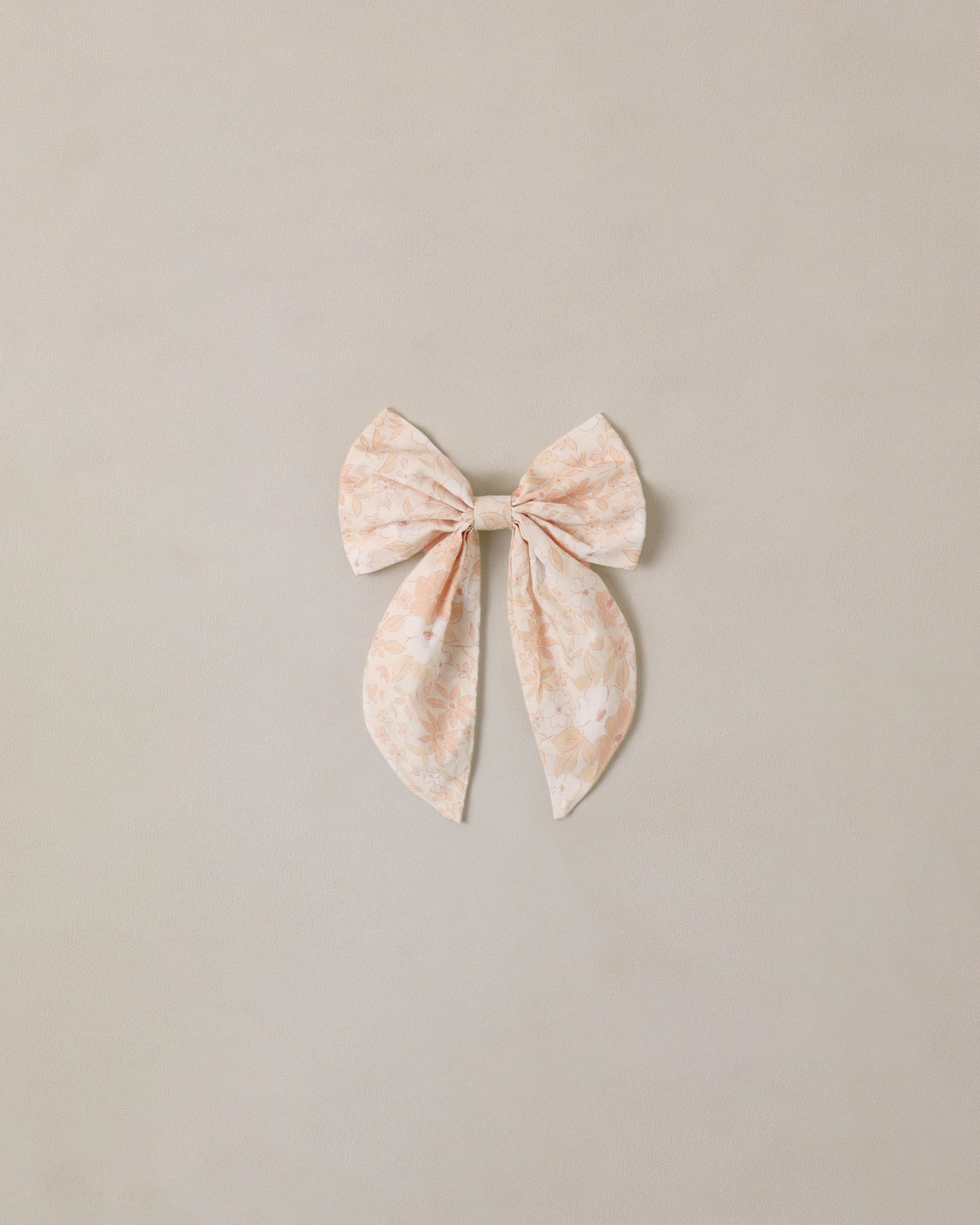 Everly Bow Pastel Garden