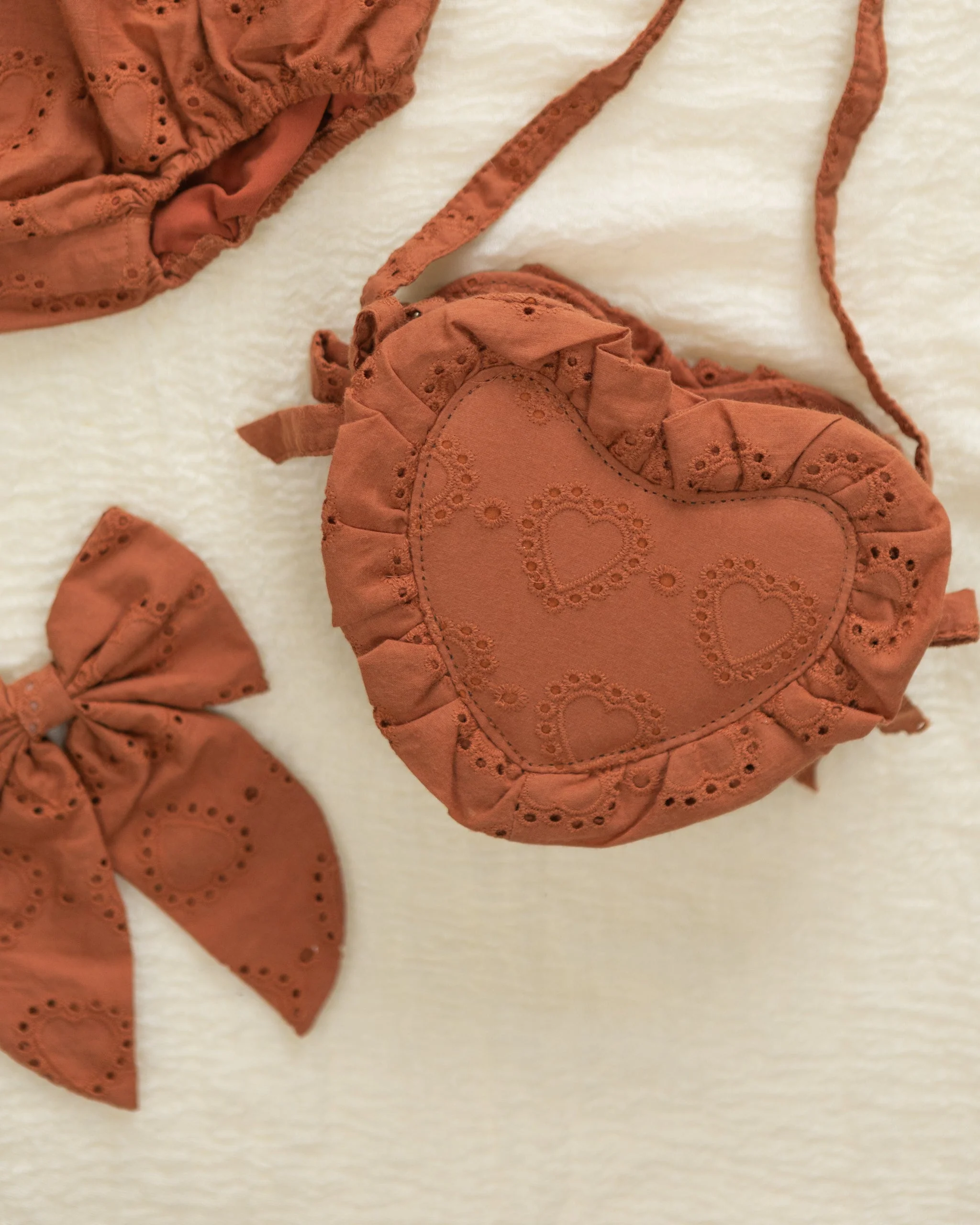 Everly Bow Red - Image 3