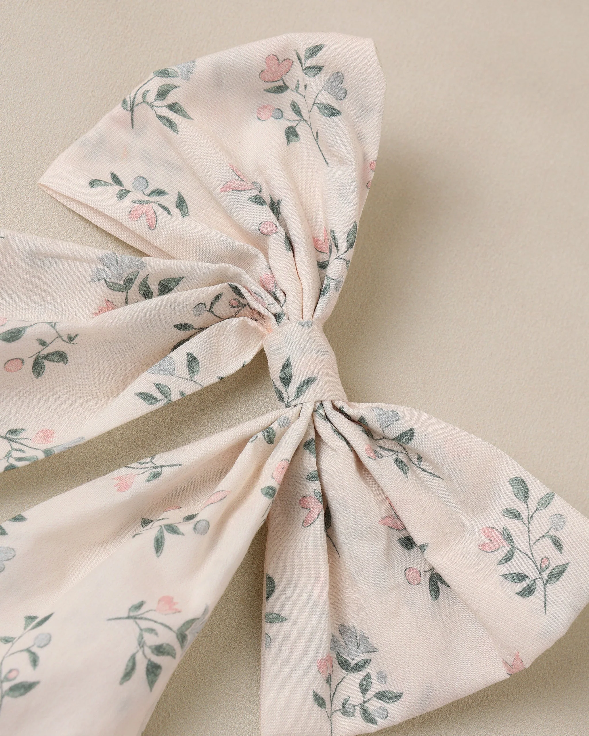 Everly Bow Summer Ditsy - Image 2