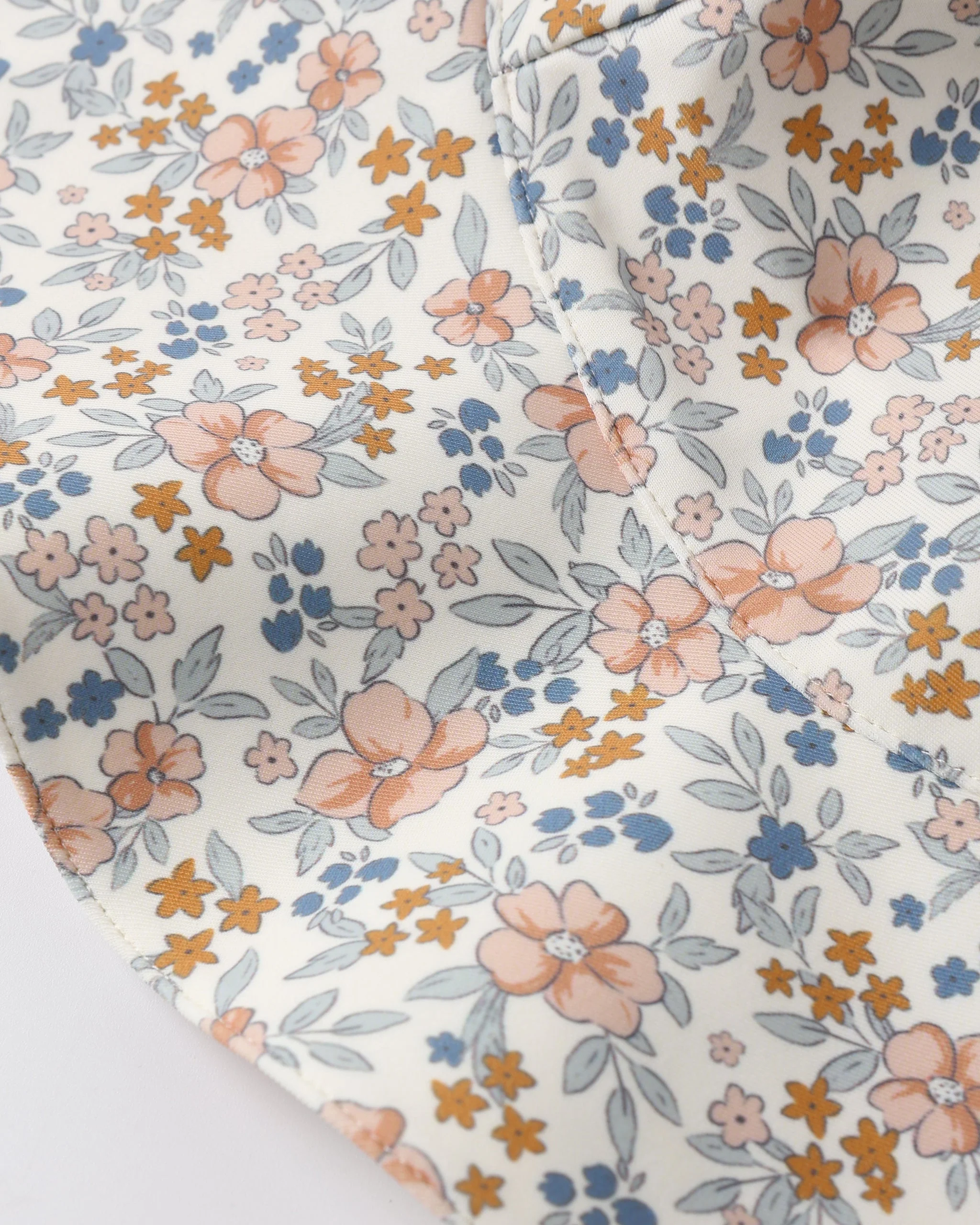Floppy Swim Hat Flower Field - Image 4