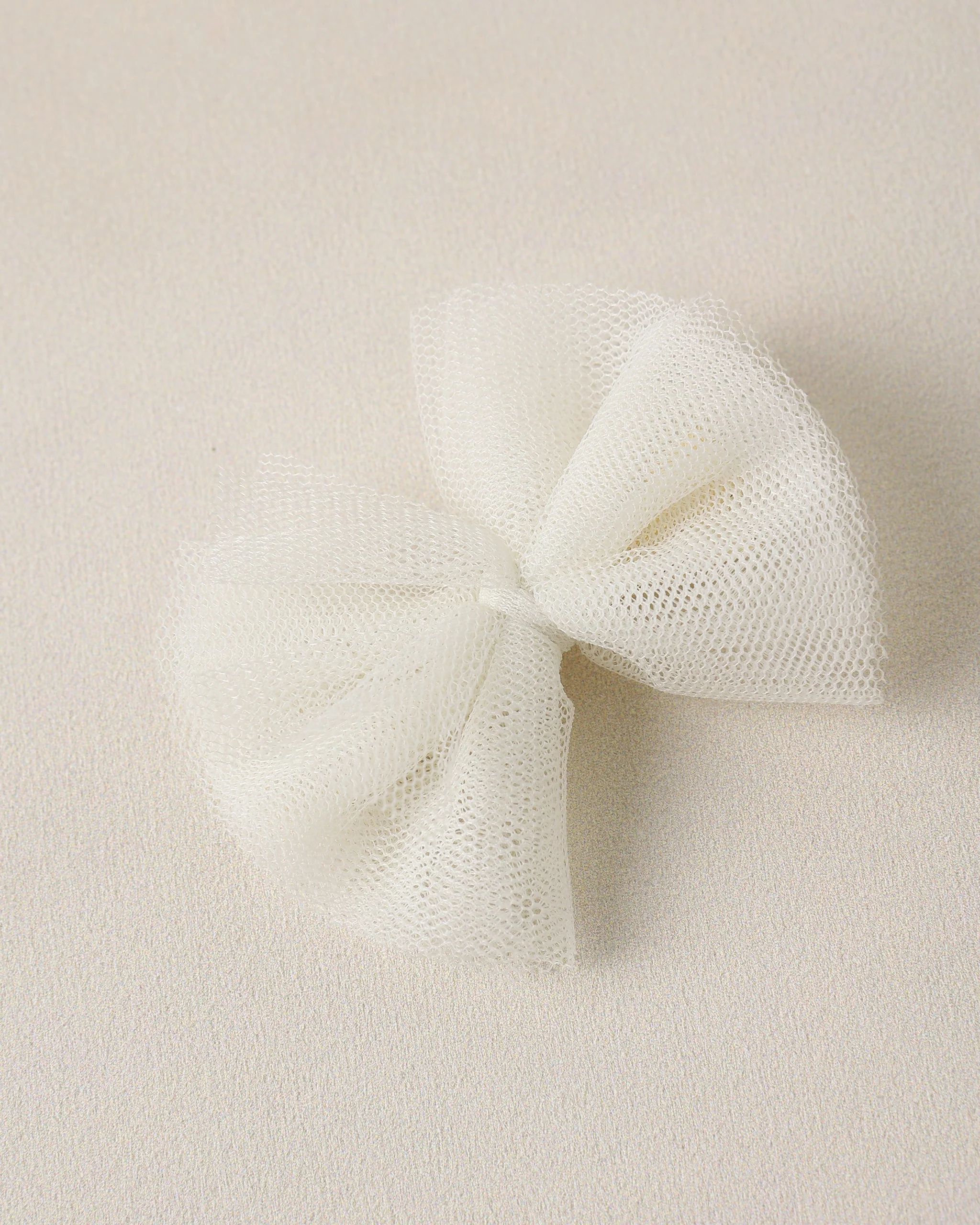 Flutter Tulle Clips Ivory - Image 2