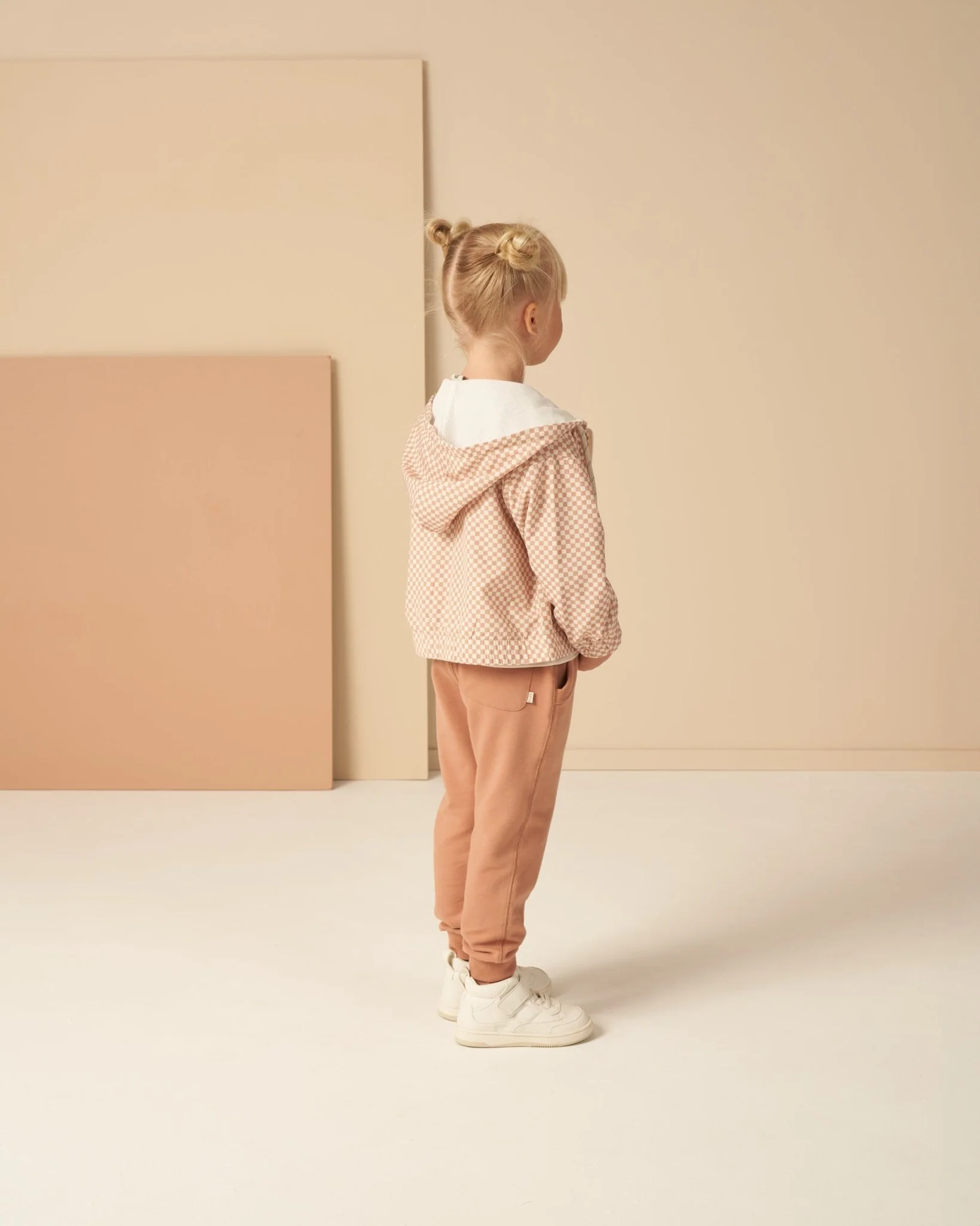 Hooded Windbreaker || Clay Micro Check - Image 4