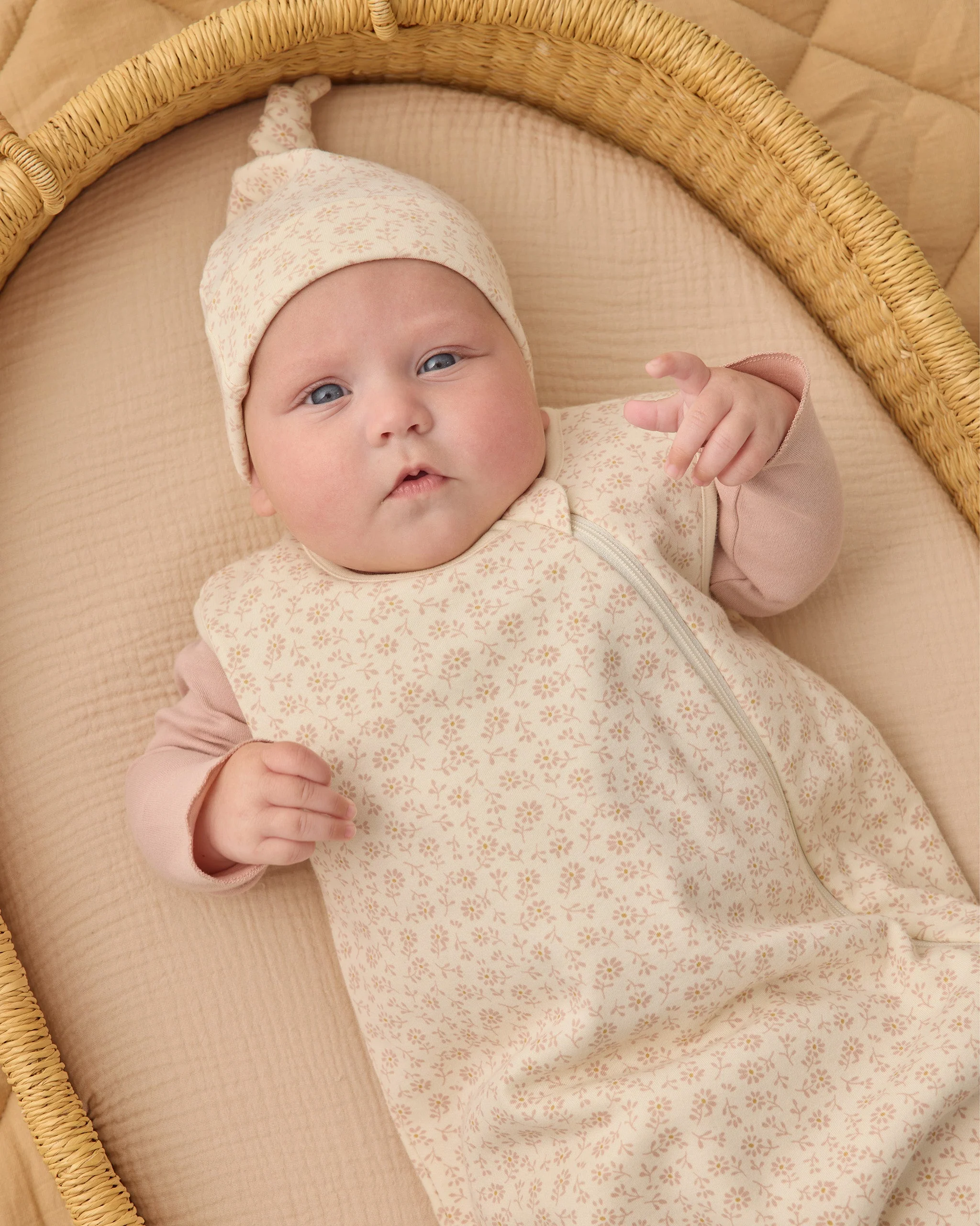 Jersey Sleep Bag Ditsy - Image 2
