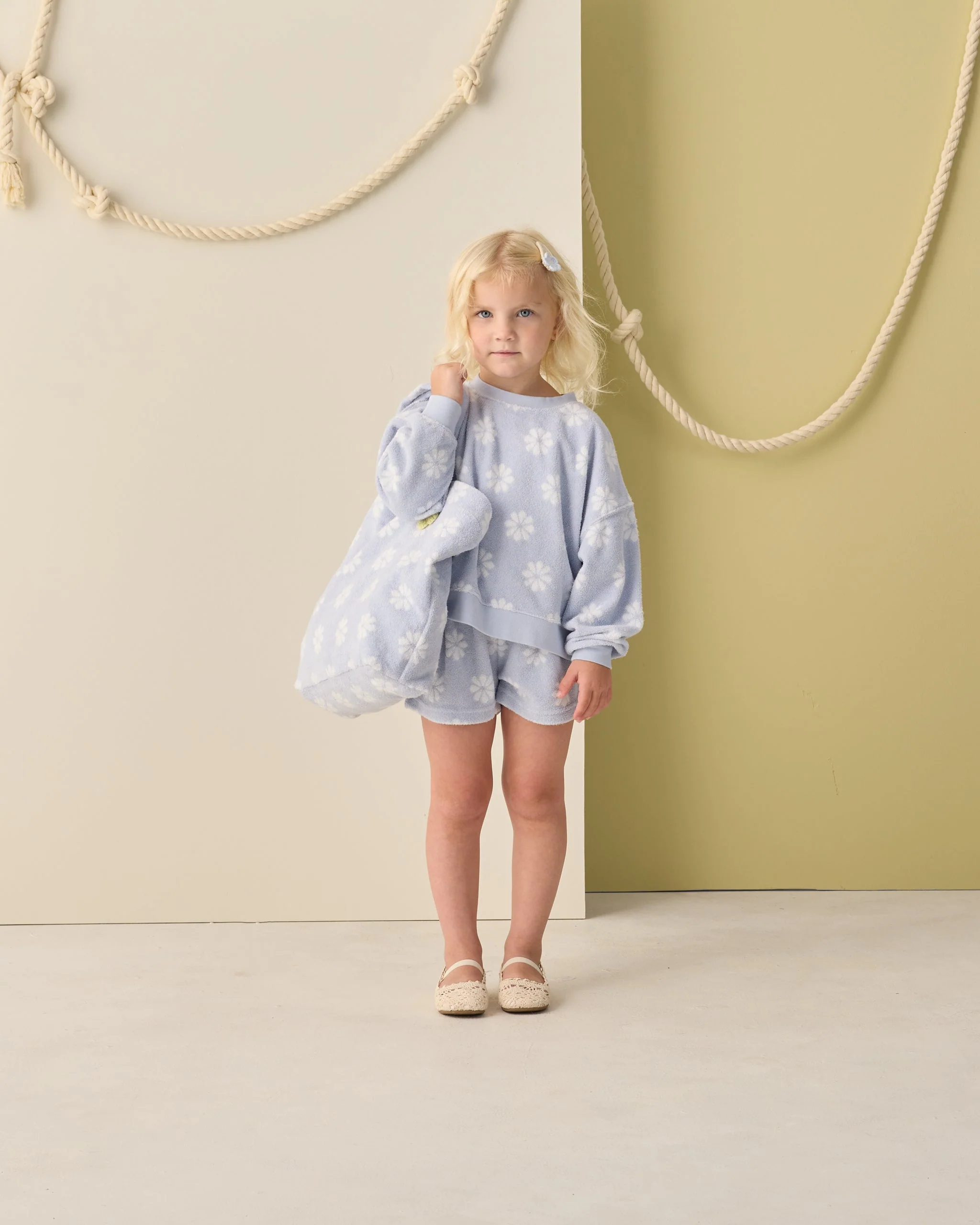 Karli Set Periwinkle Daisy - Image 4