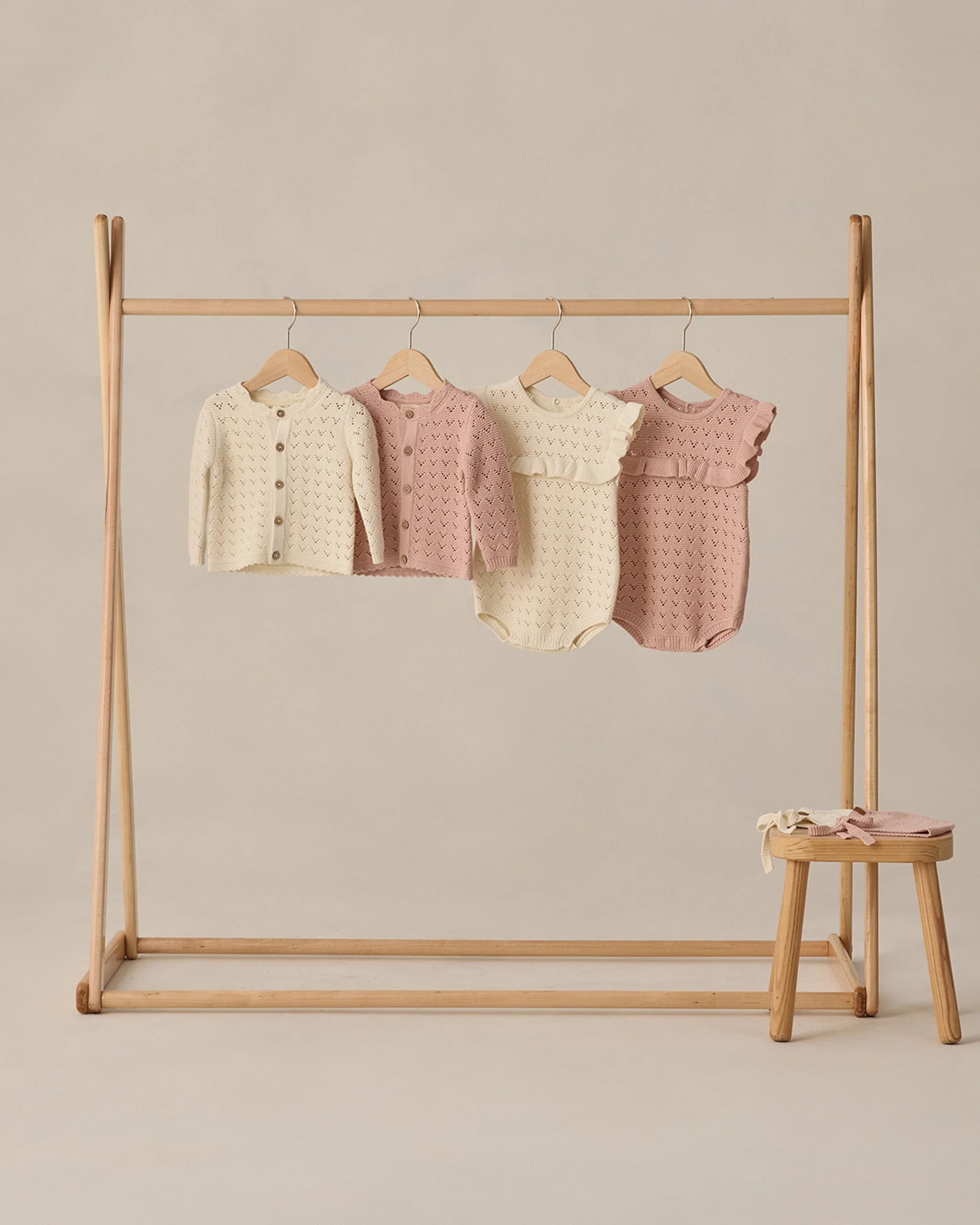 Knit Bonnet Blush - Image 3