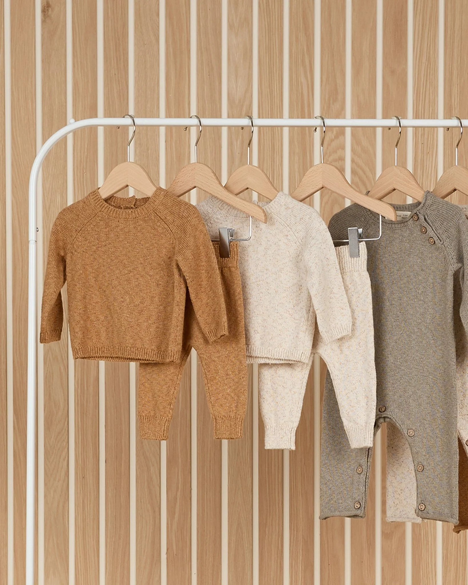 Knit Sweater || Speckled Golden - Image 6