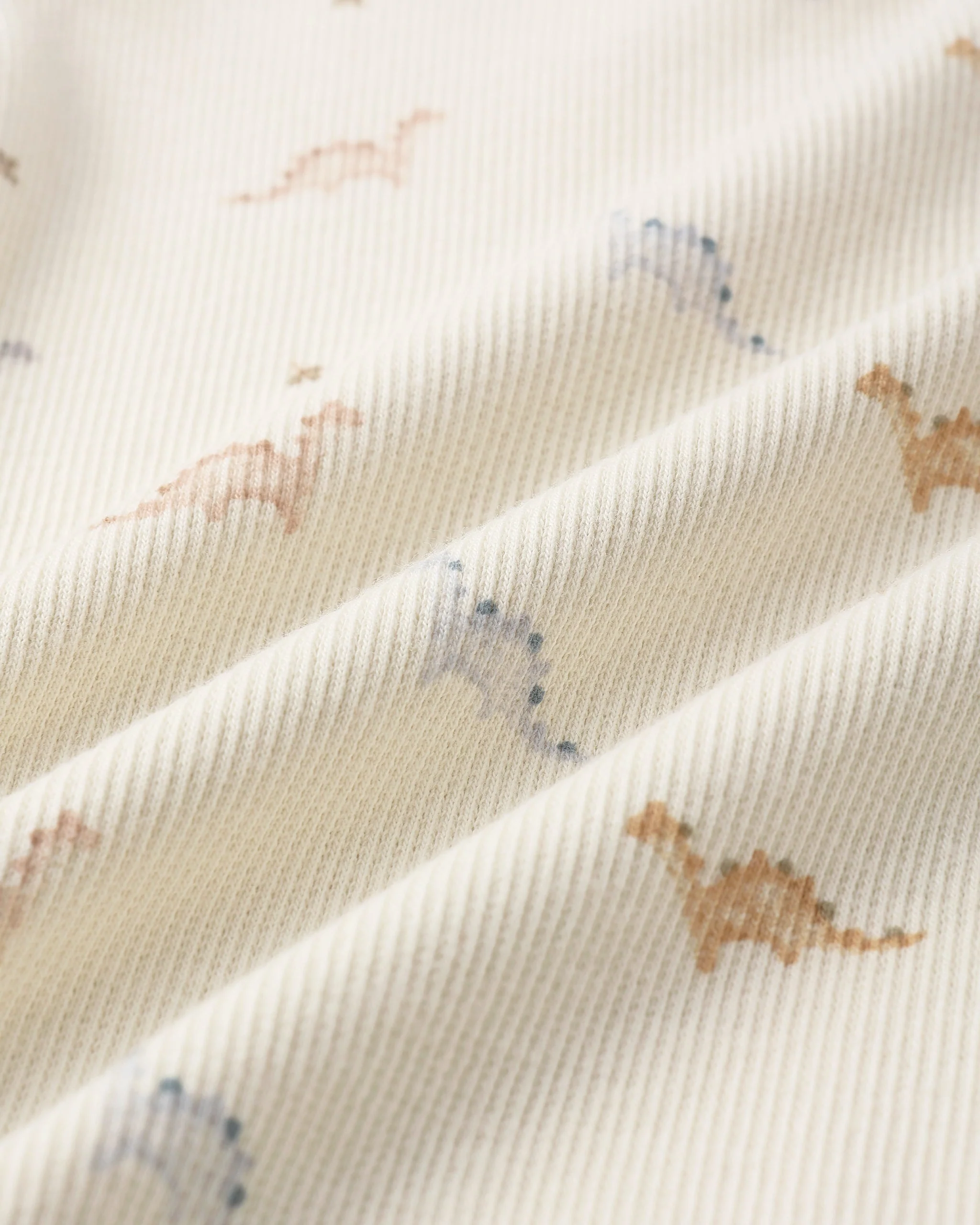 Knotted Baby Gown + Hat Set Dinos - Image 6