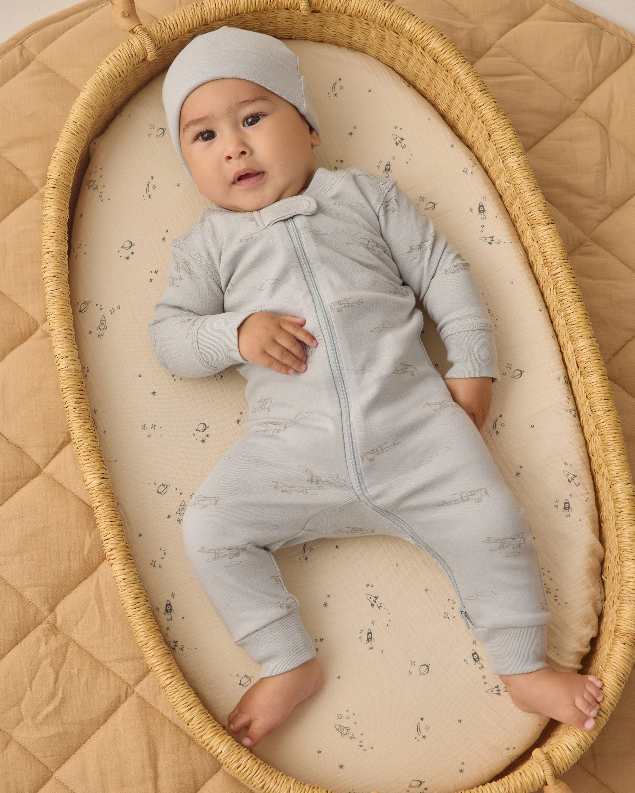 Knotted Baby Hat Sky - Image 2