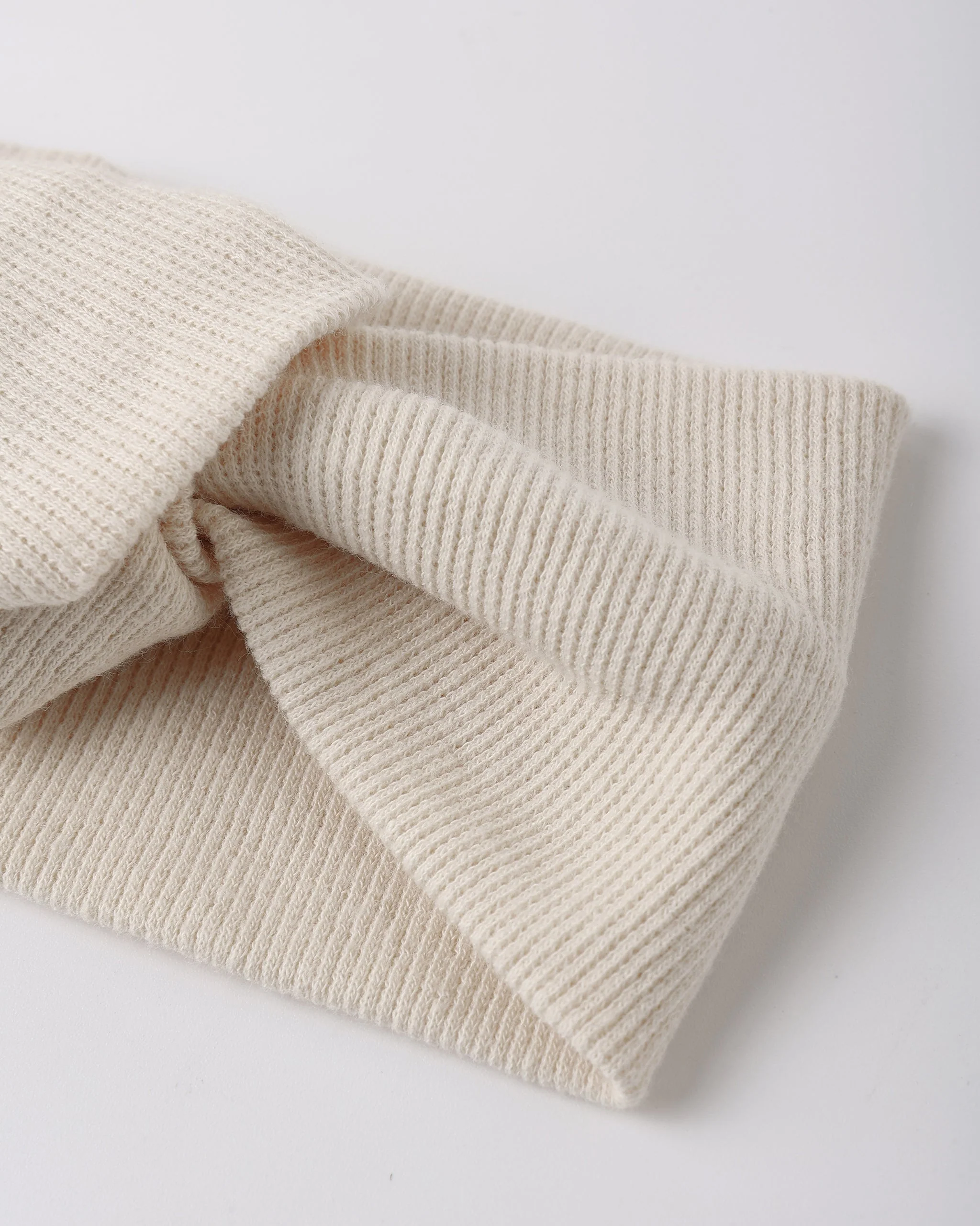Knotted Headband Ecru - Image 2