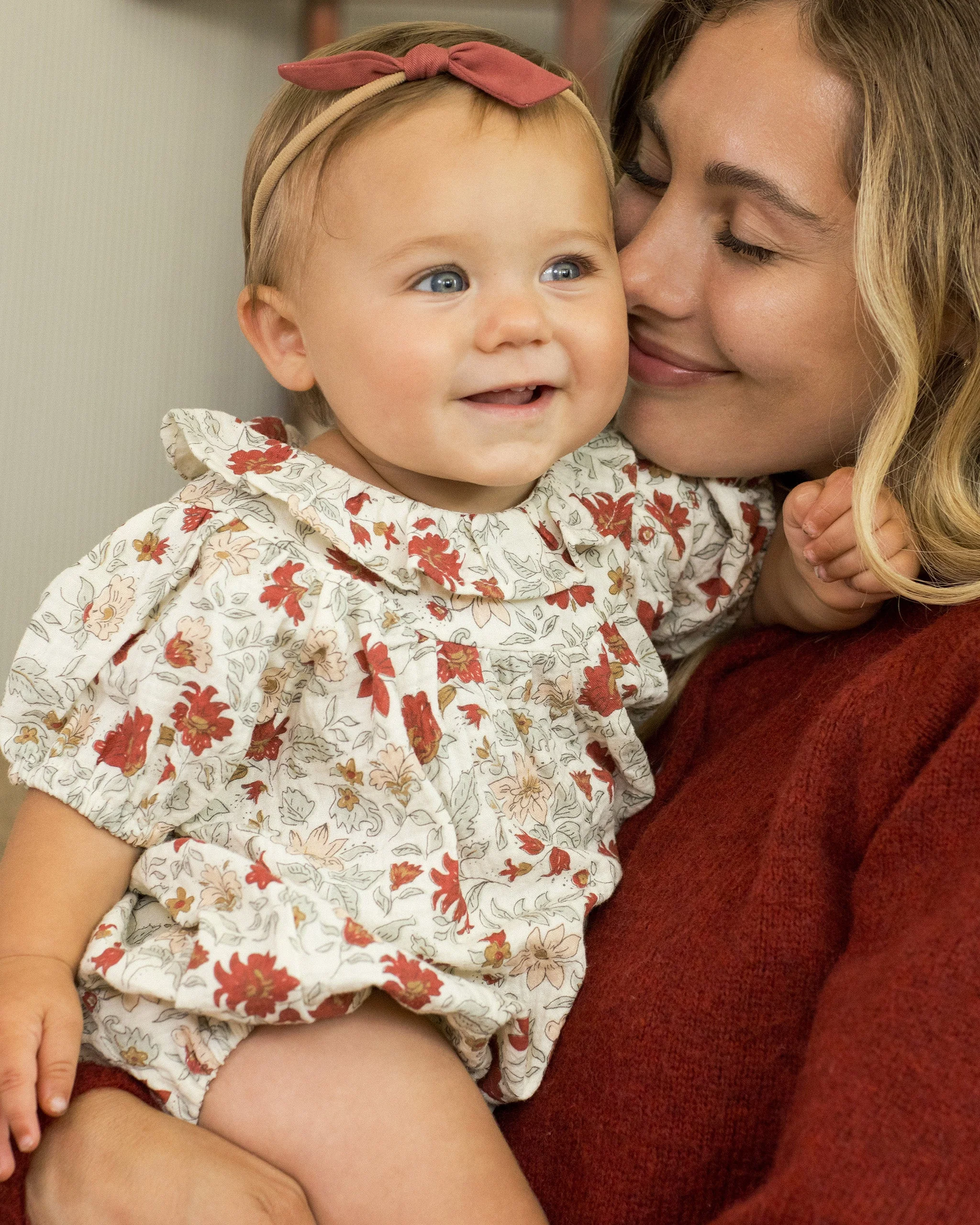 Little Knot Headband || Ruby - Image 5