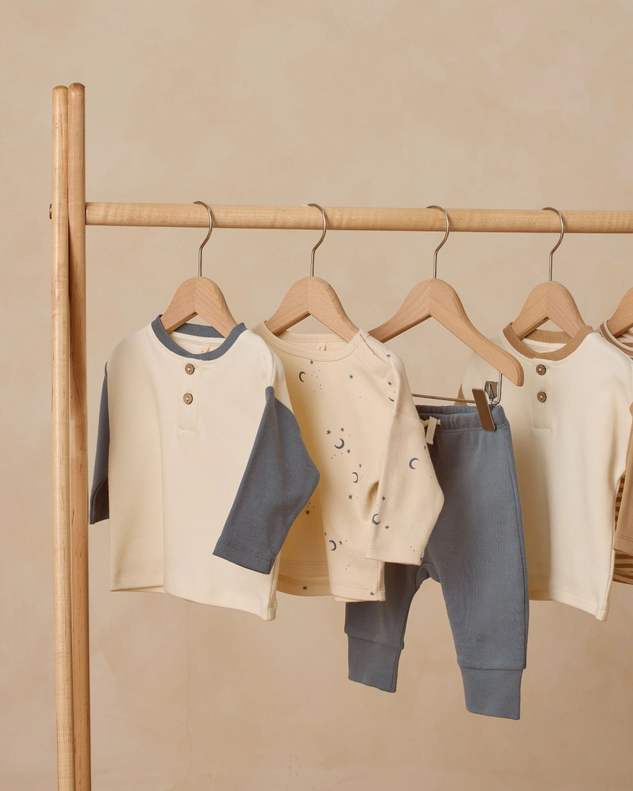 Long Sleeve Henley Tee || Ocean - Image 2