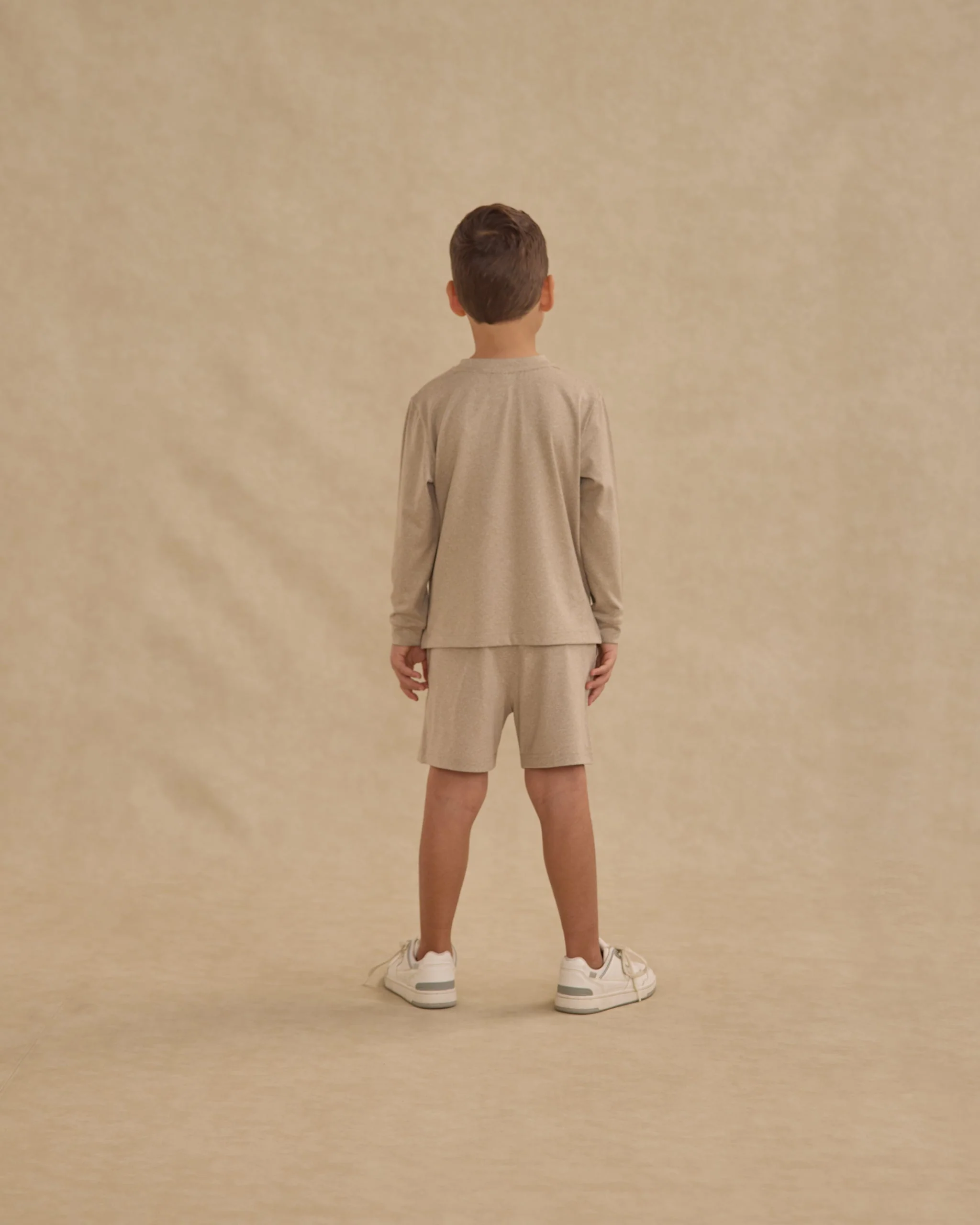 Long Sleeve Pocket Tee || Heathered Stone - Image 3