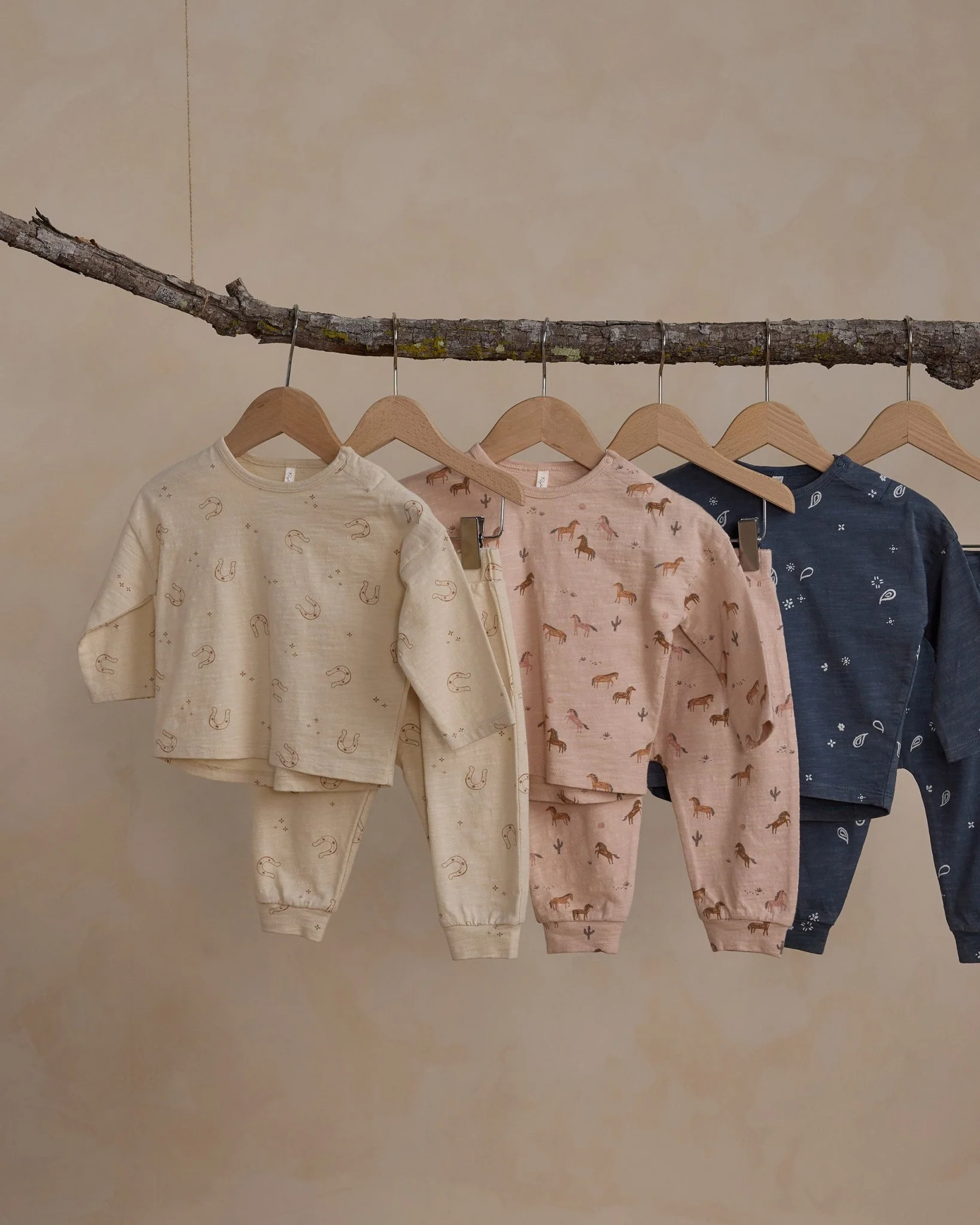 -Long Sleeve Tee + Pant Set || Horses- - Image 3