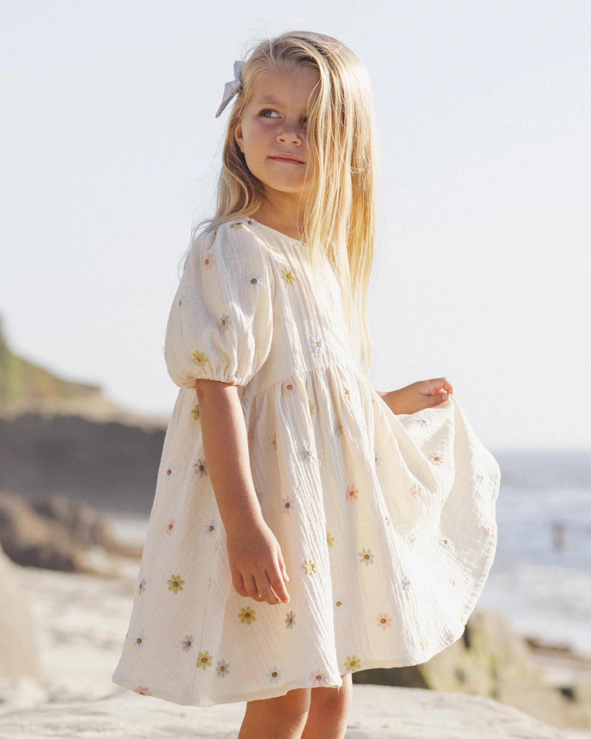 Marley Dress Embroidered Daisies - Image 3