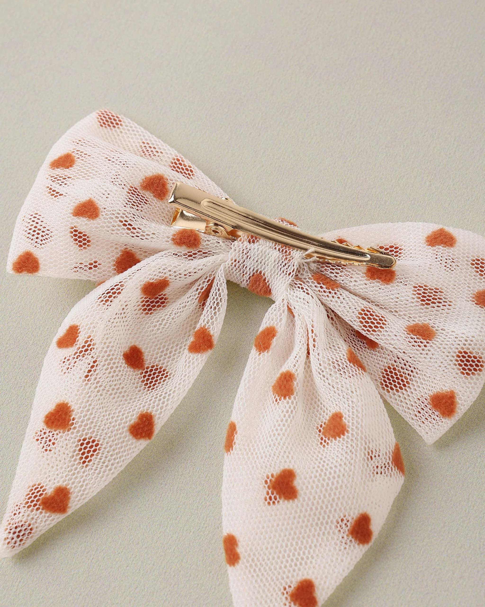 Norah Bow Red Hearts - Image 4