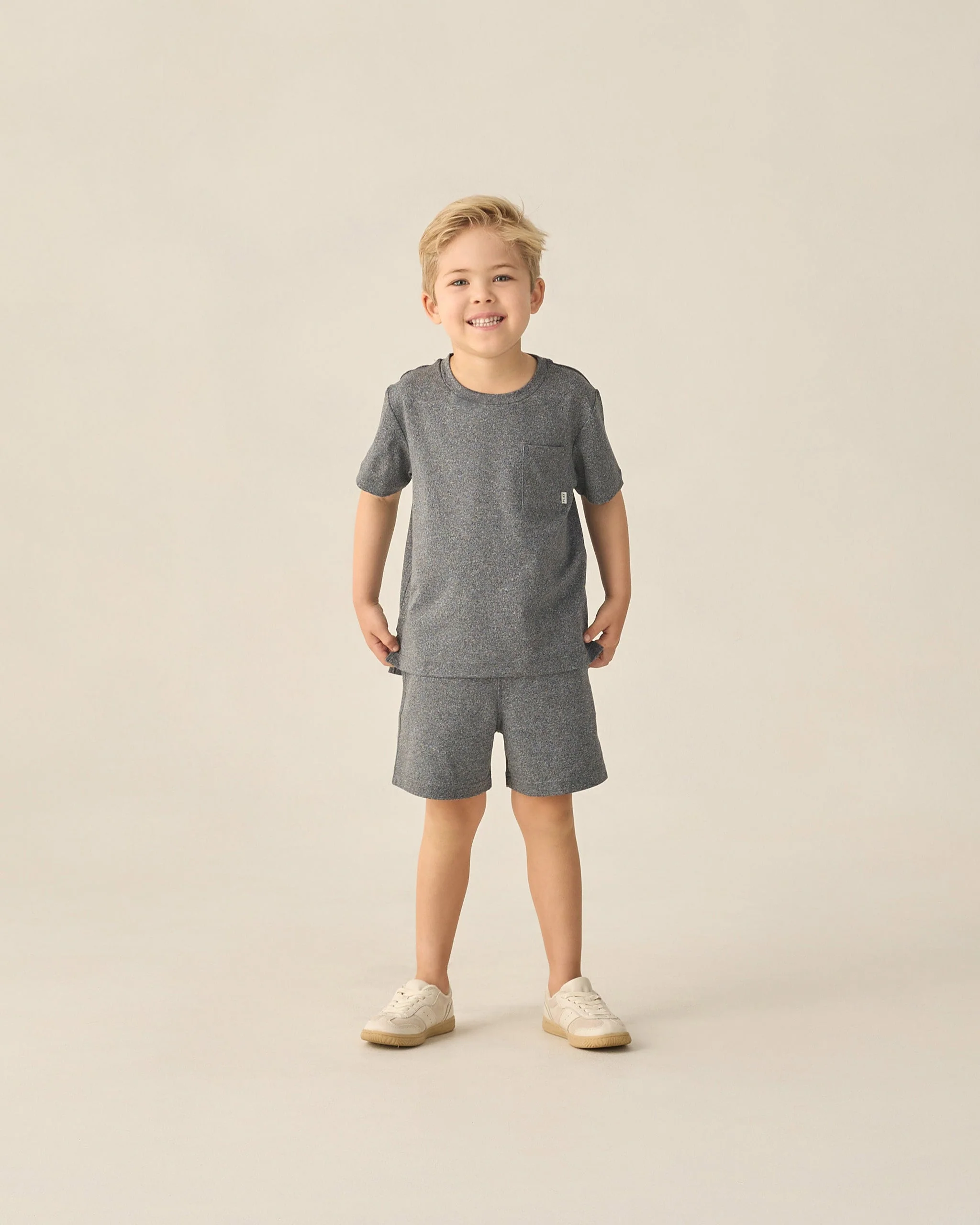 Oceanside Tech Short Heathered Black - Image 2