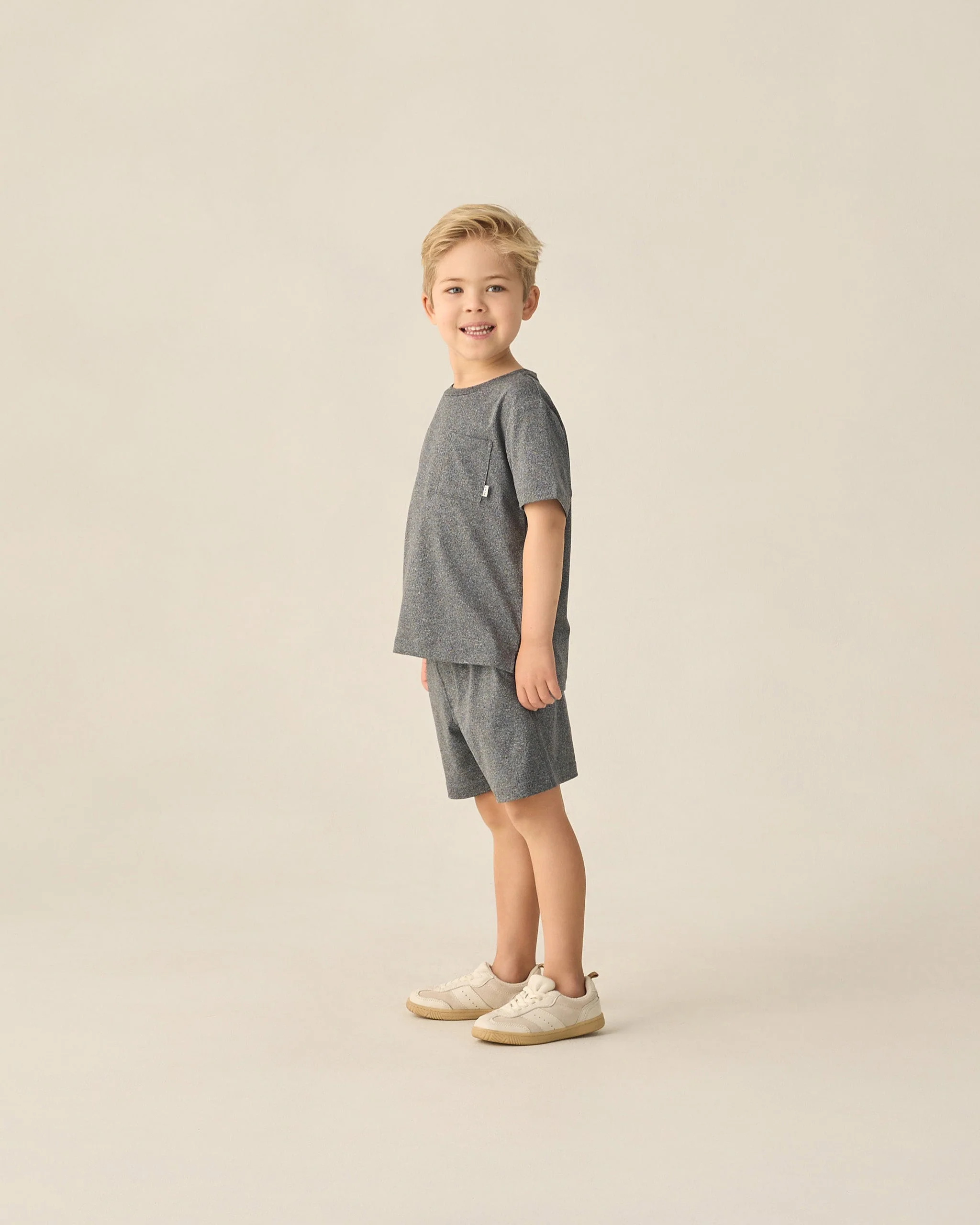 Oceanside Tech Short Heathered Black - Image 4