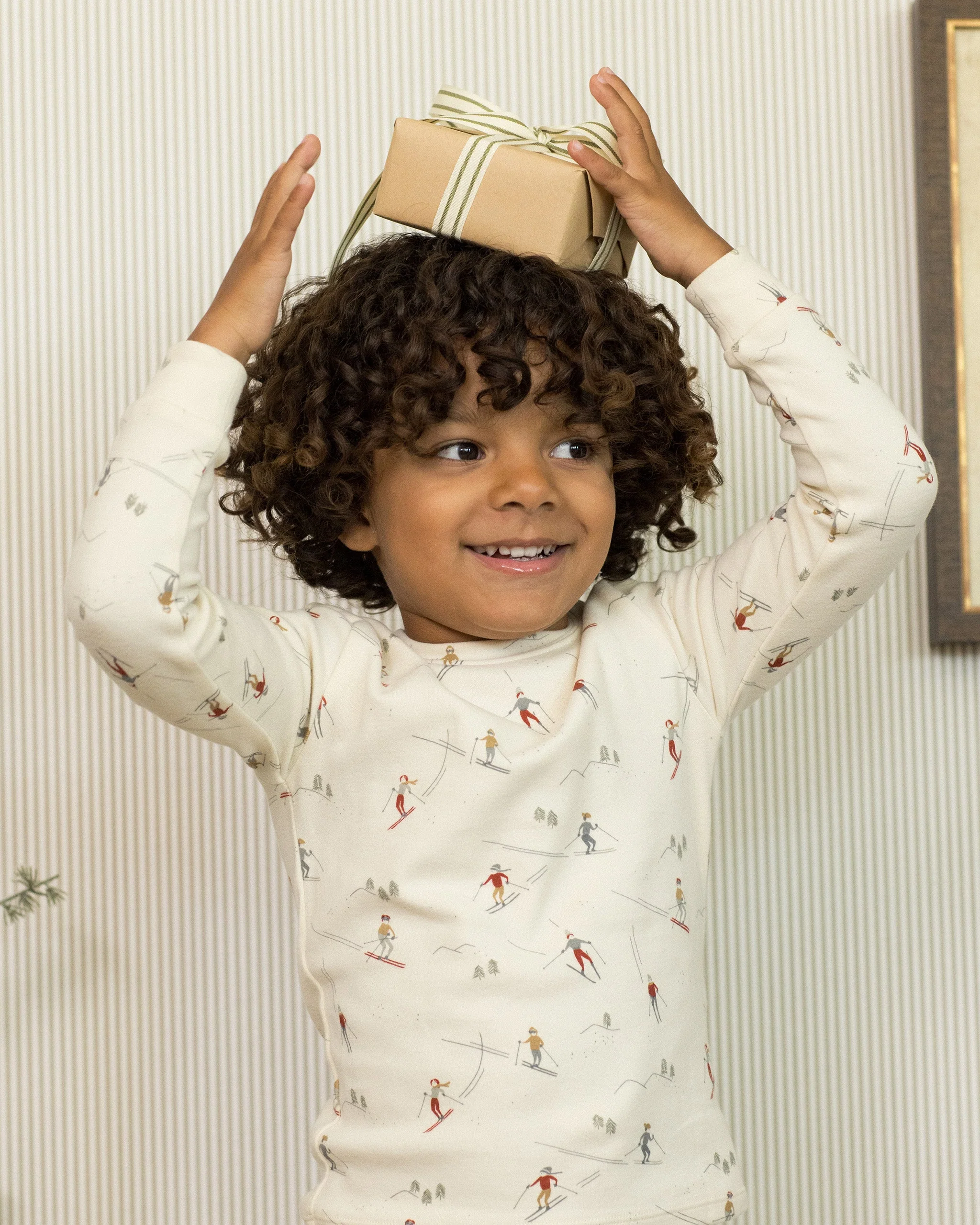 Organic Long Sleeve Pajama Set || Skiers - Image 5