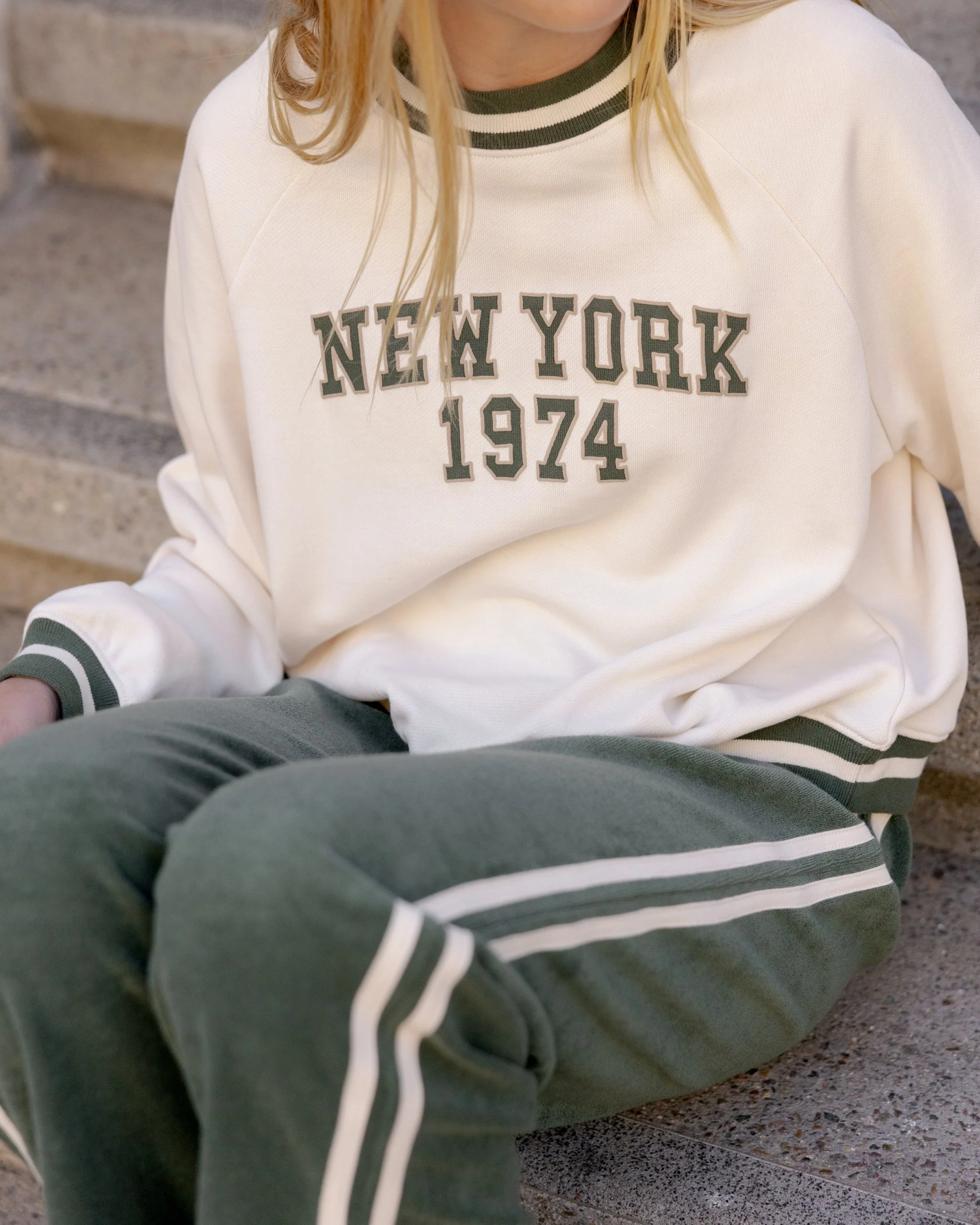 Oversized Raglan Sweatshirt || New York - Image 4