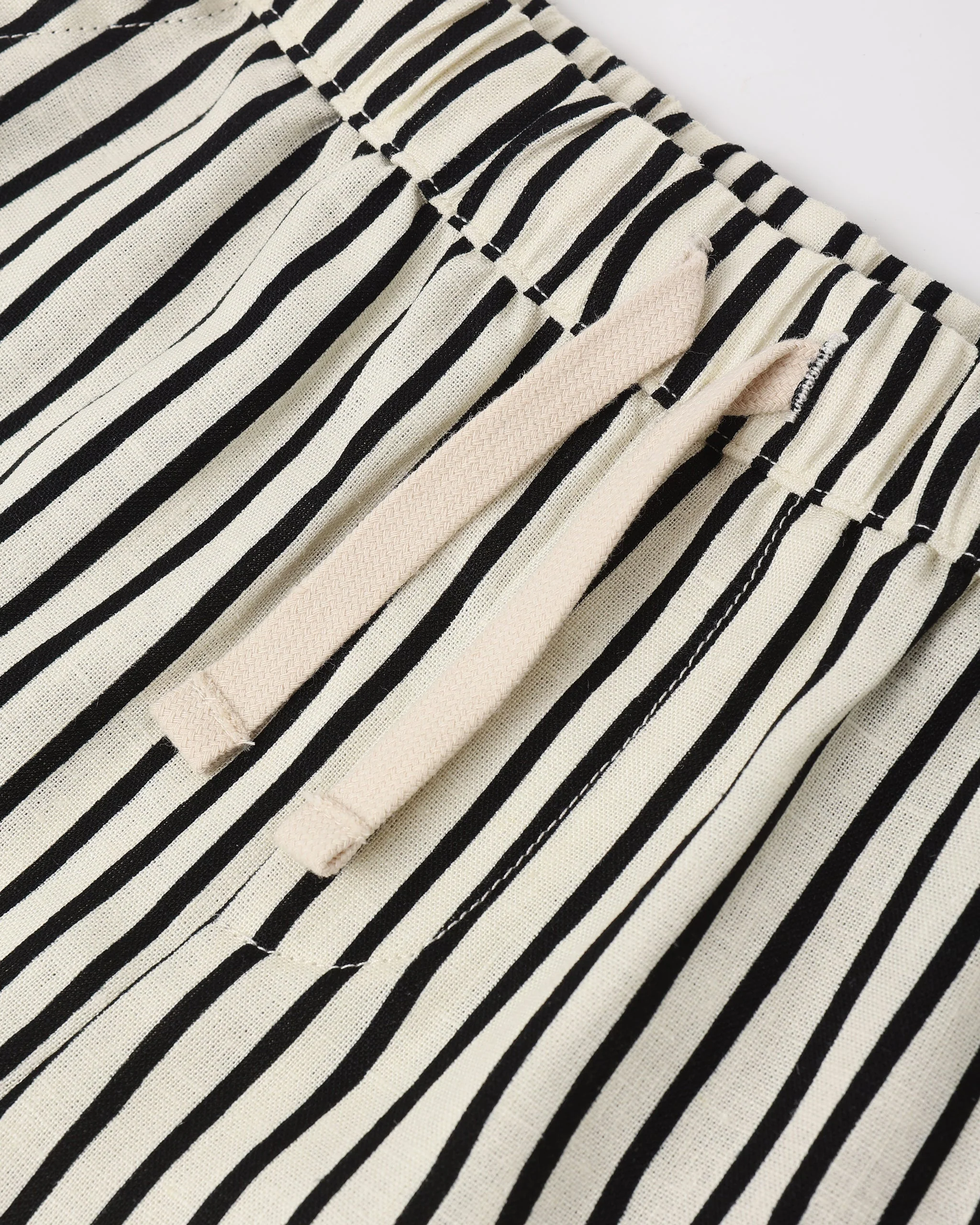 Perry Short Wavy Stripe - Image 6