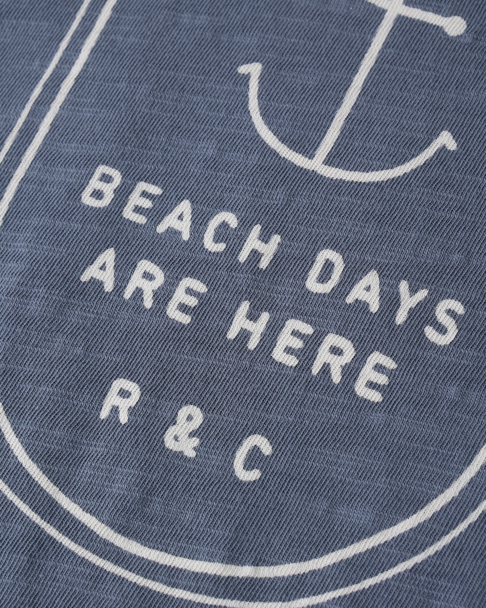 Raw Edge Tee Beach Days - Image 4