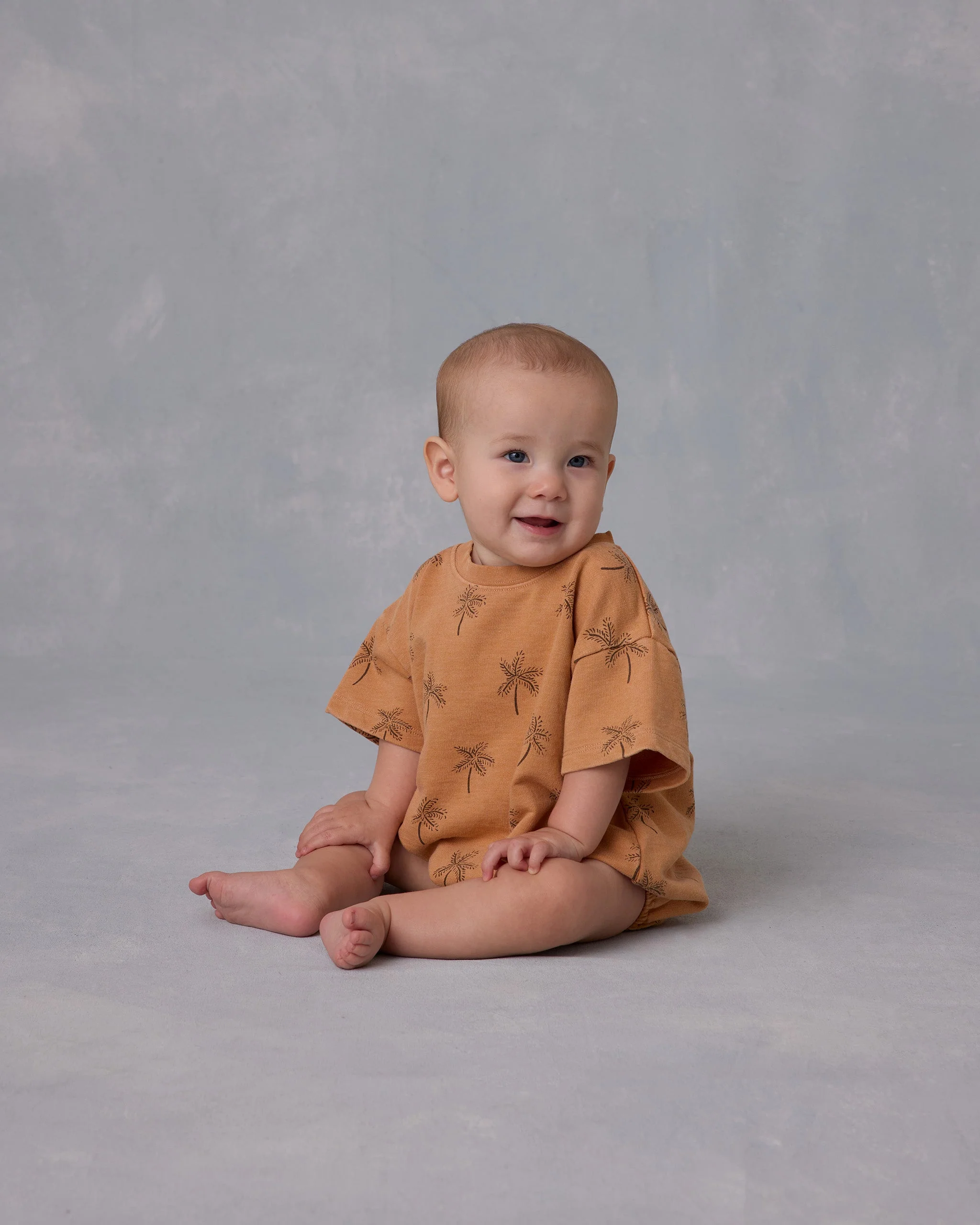 Relaxed Bubble Romper || Palms - Image 3