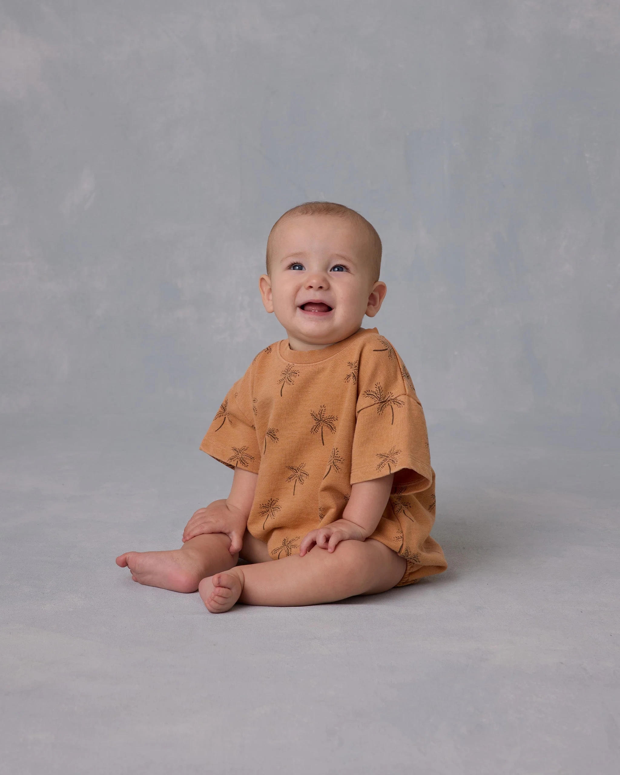 Relaxed Bubble Romper || Palms - Image 4
