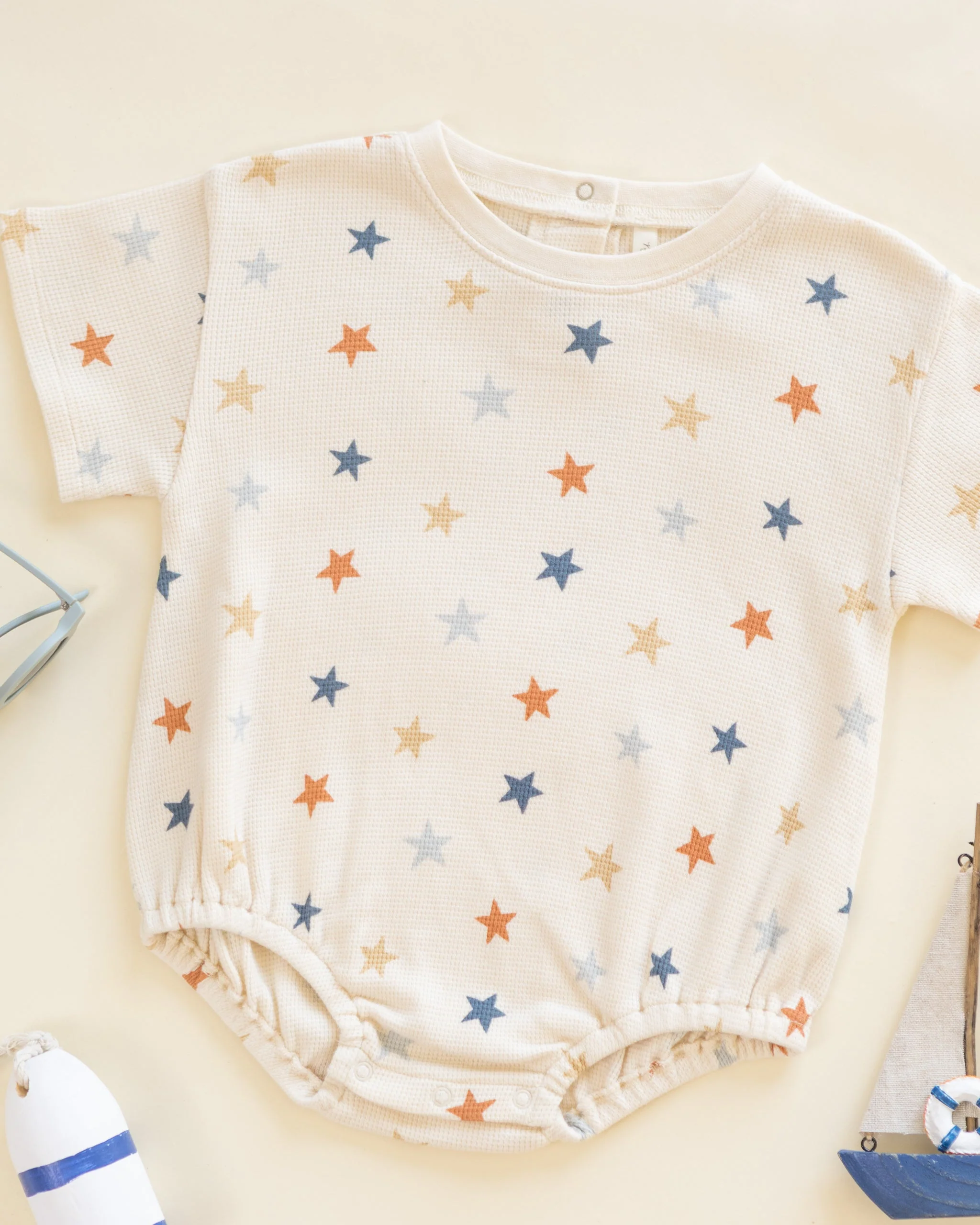Relaxed Bubble Romper Stars - Image 2