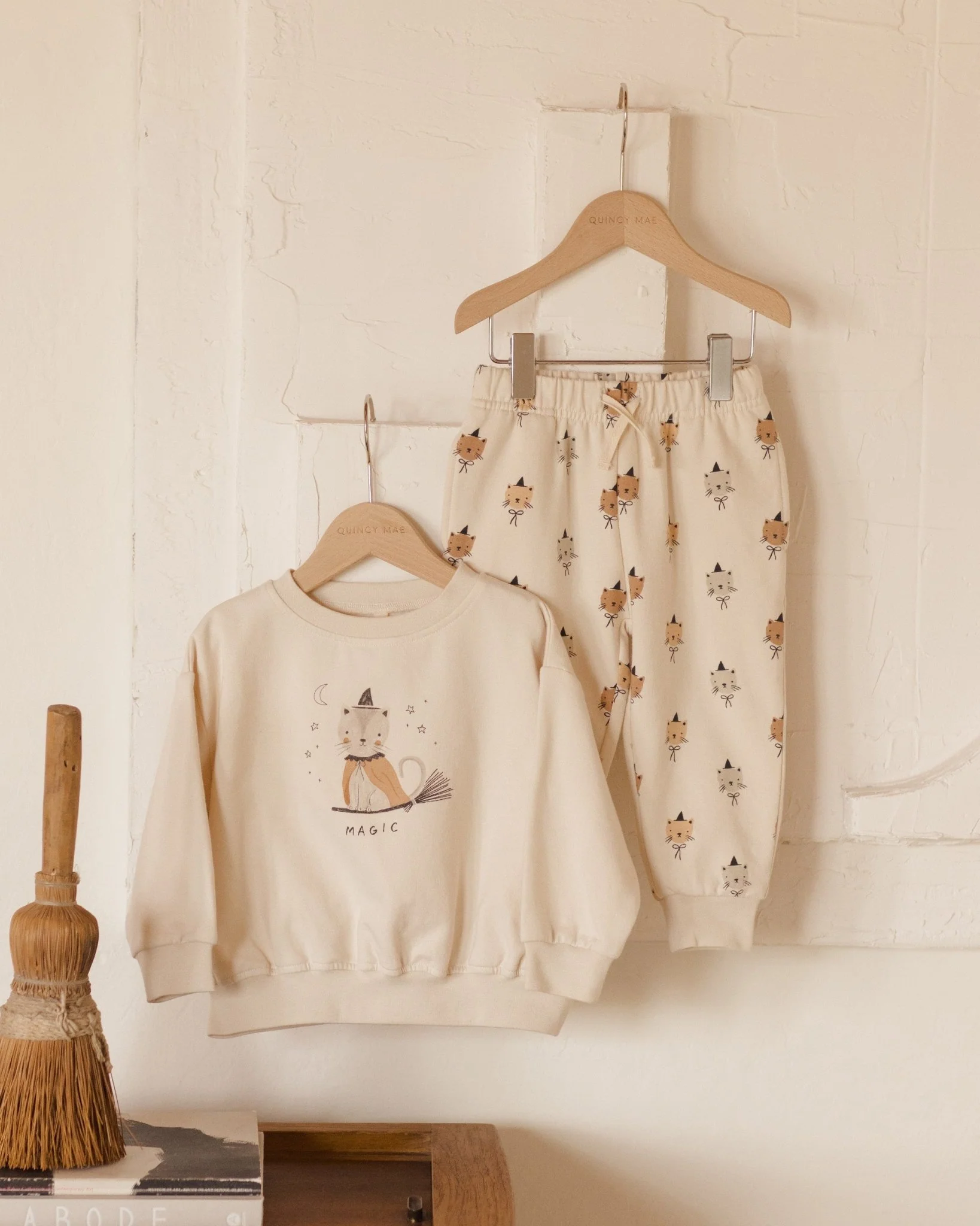 Relaxed Fleece Sweatpant || Cats - Image 7