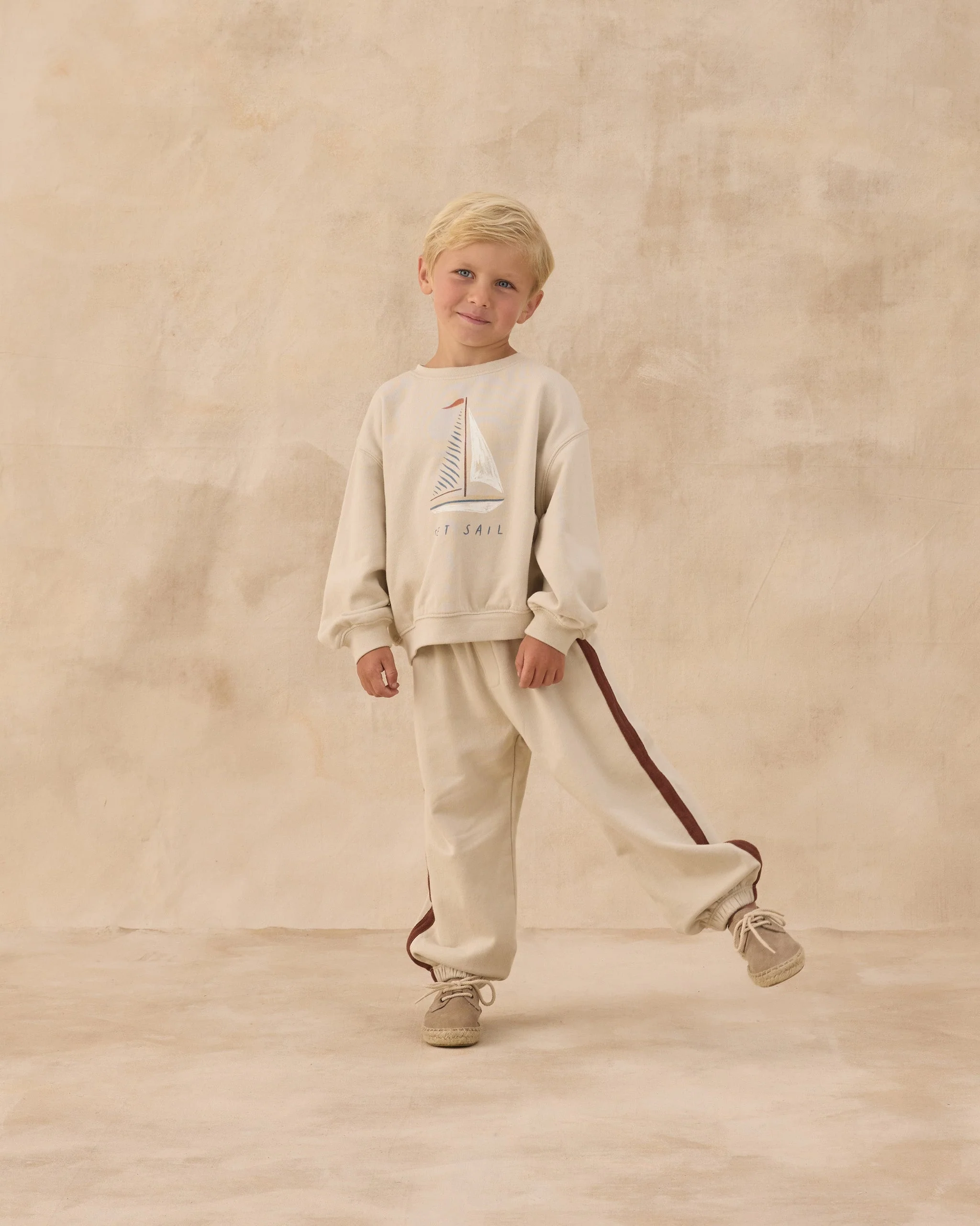 Relaxed Jogger Pebble - Image 4