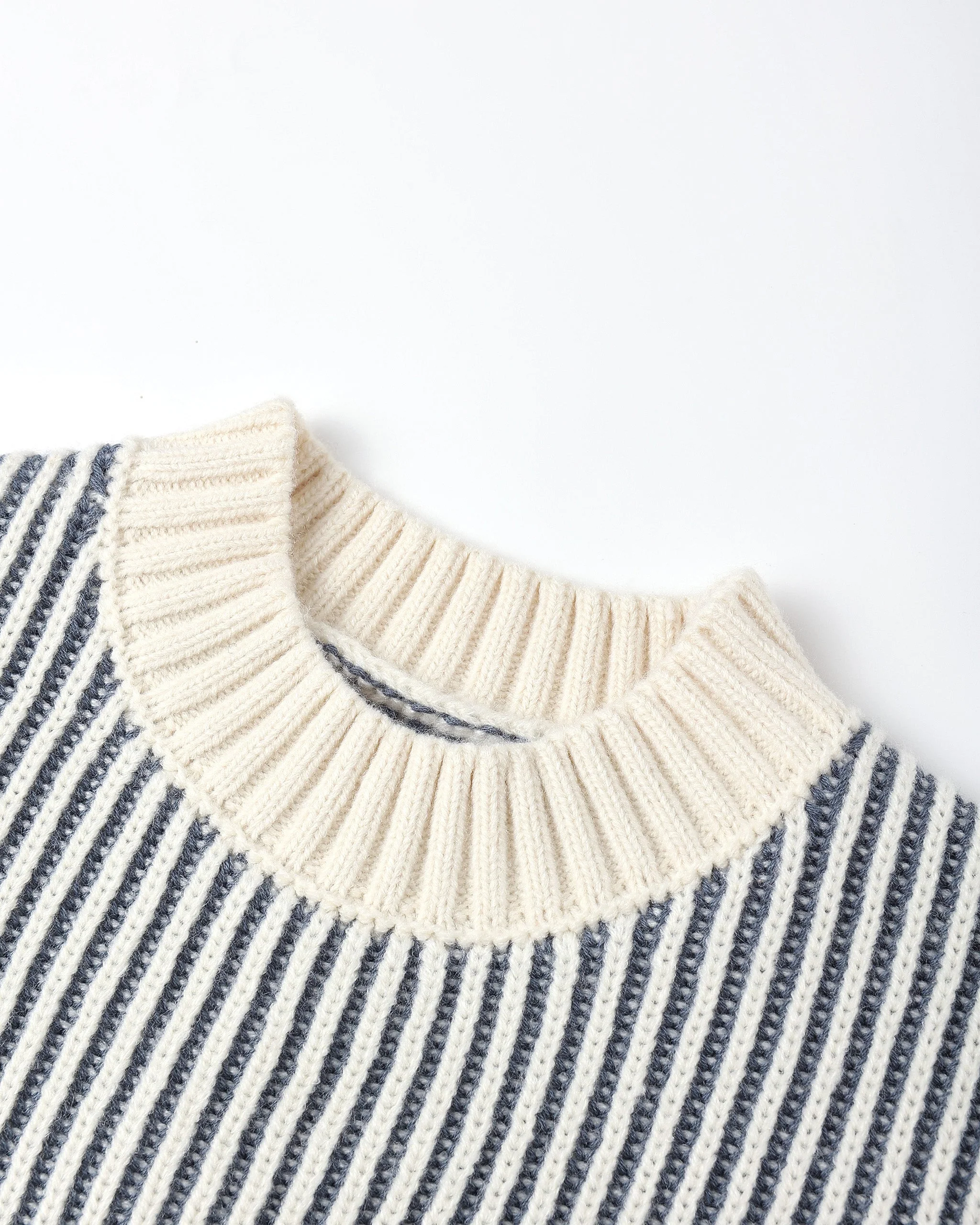 Relaxed Knit Sweater || Ocean - Image 8